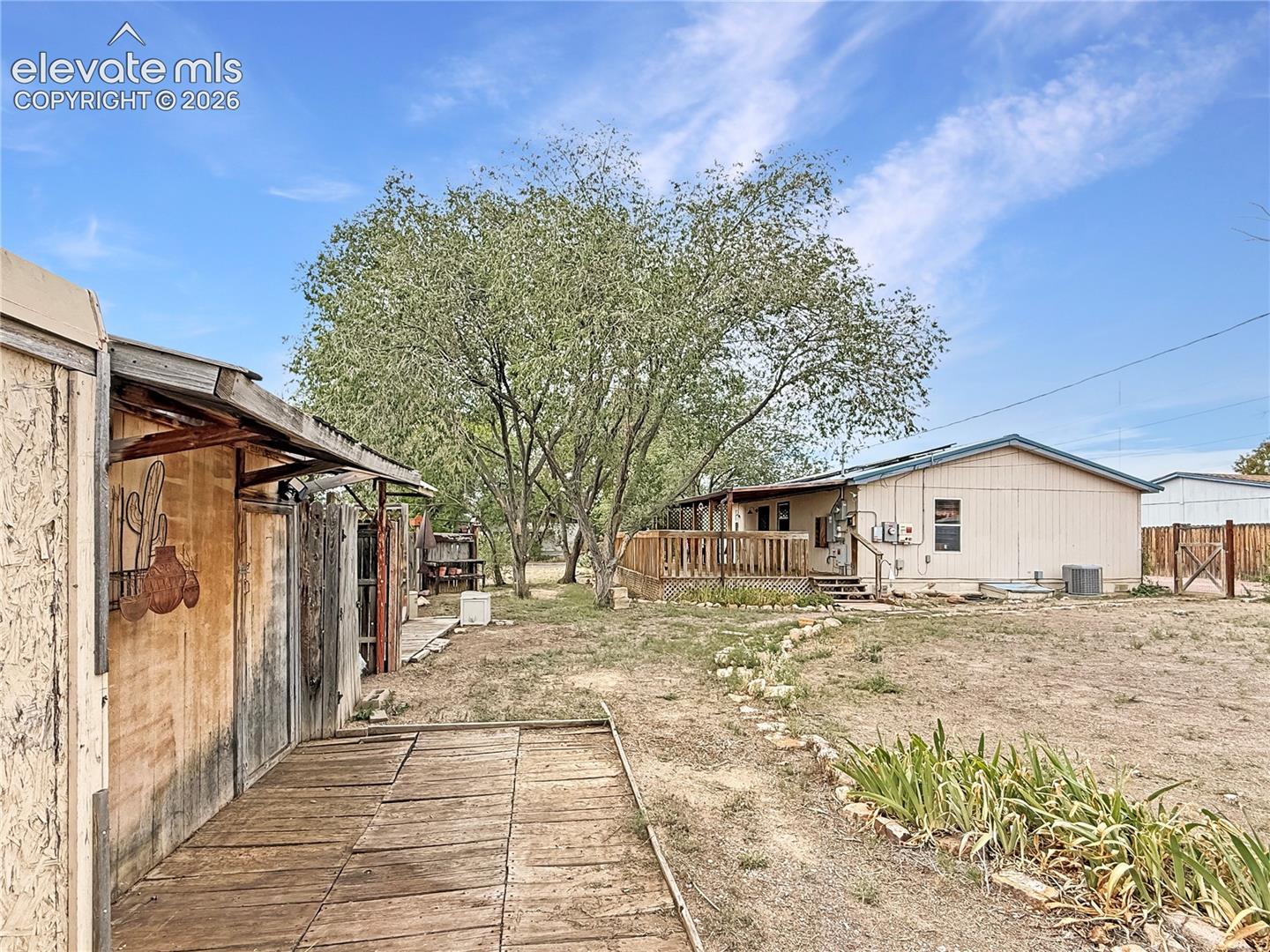 Listing photo 28 for 2620 Lowell Avenue