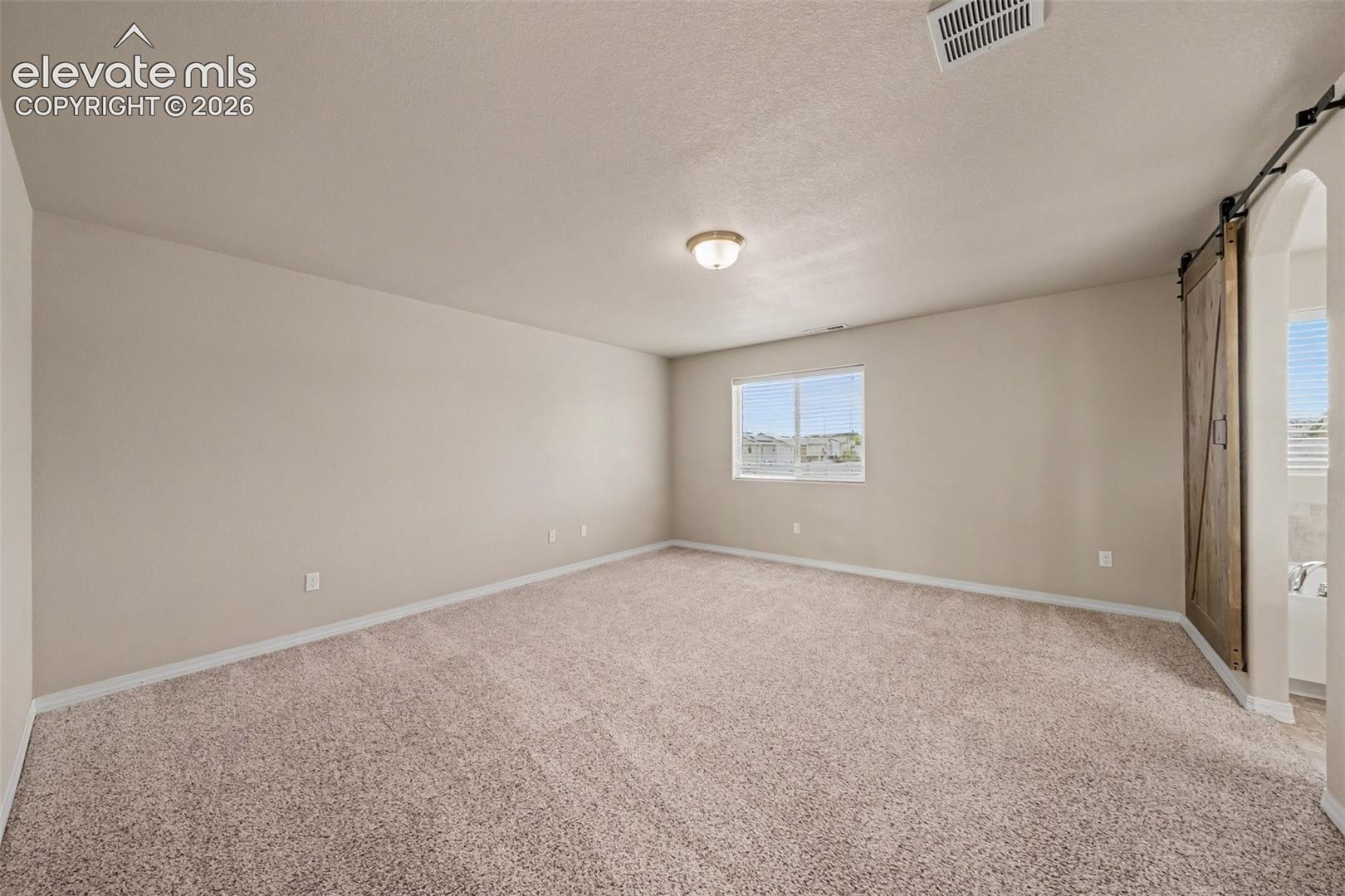 Listing photo 17 for 7444 Primavera Lane