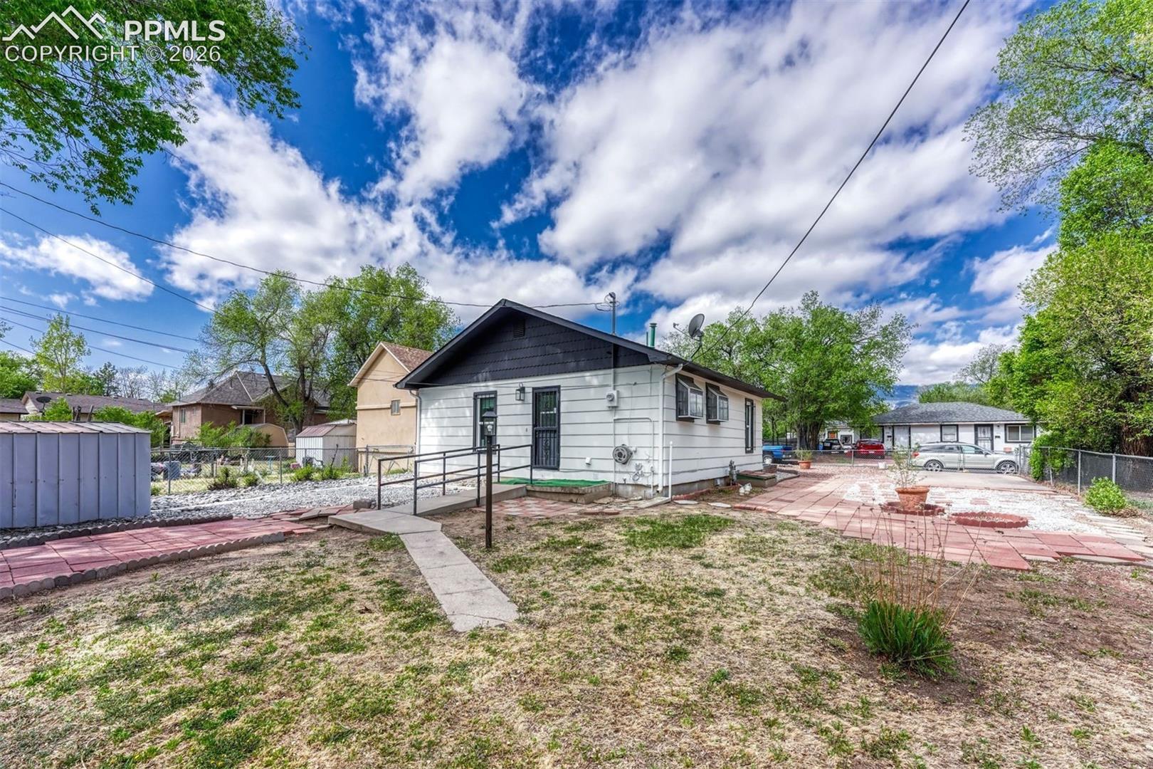 929 Arcadia Street, photo 19