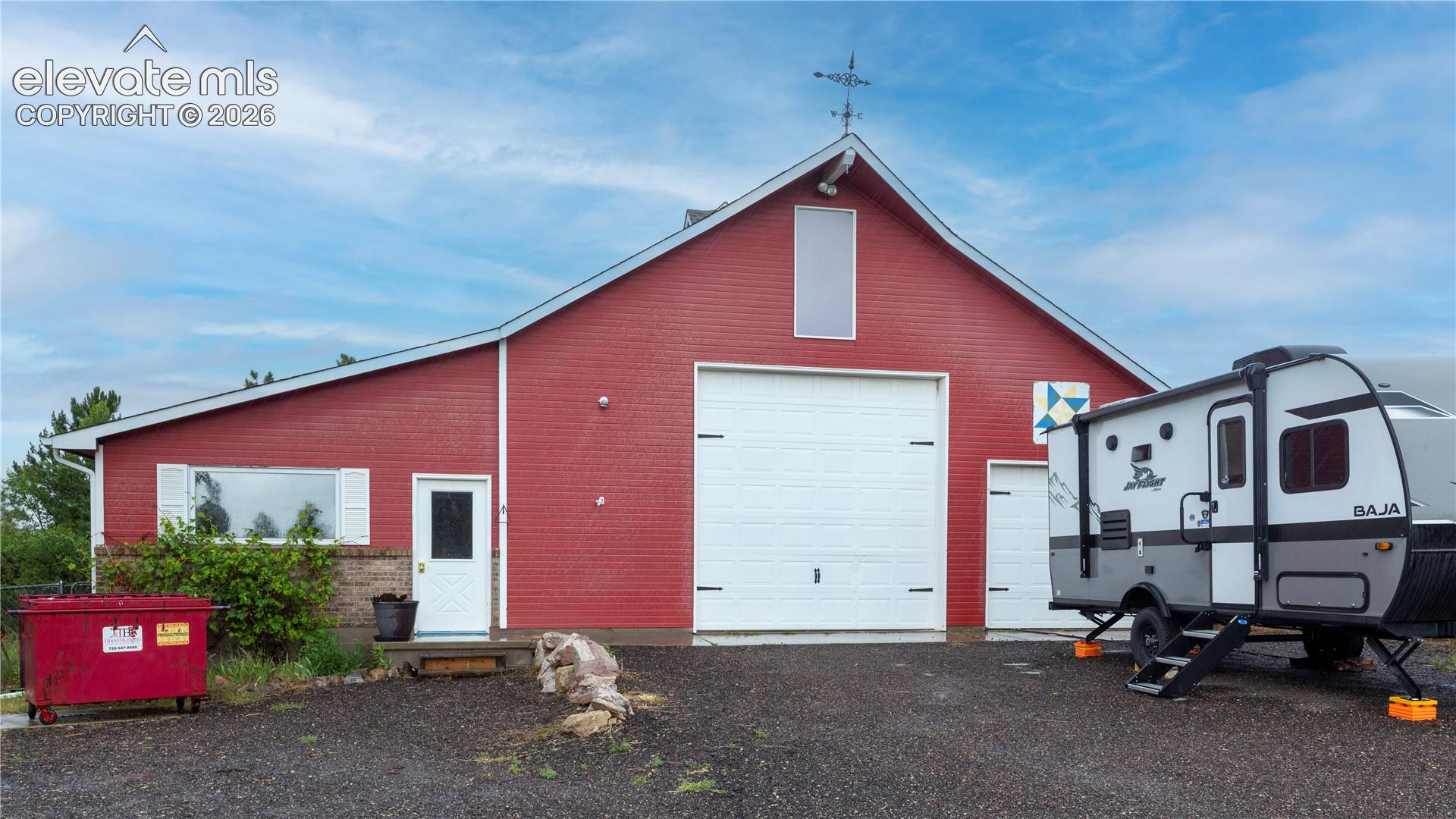Listing photo 33 for 13850 N Ellicott Highway