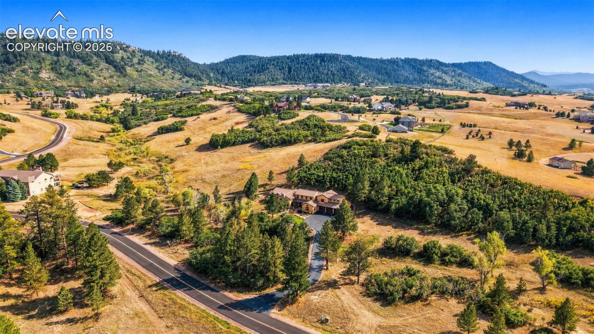 Listing photo 14 for 4504 Mariposa Road
