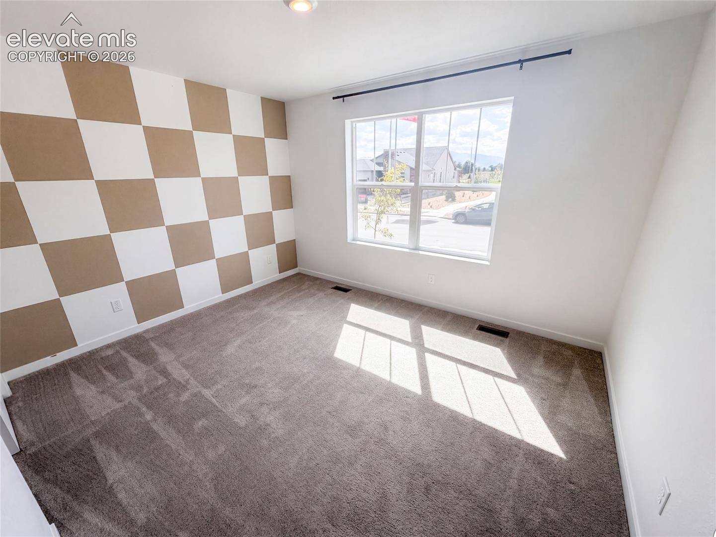 Listing photo 11 for 7753 Desert Wrangler Drive