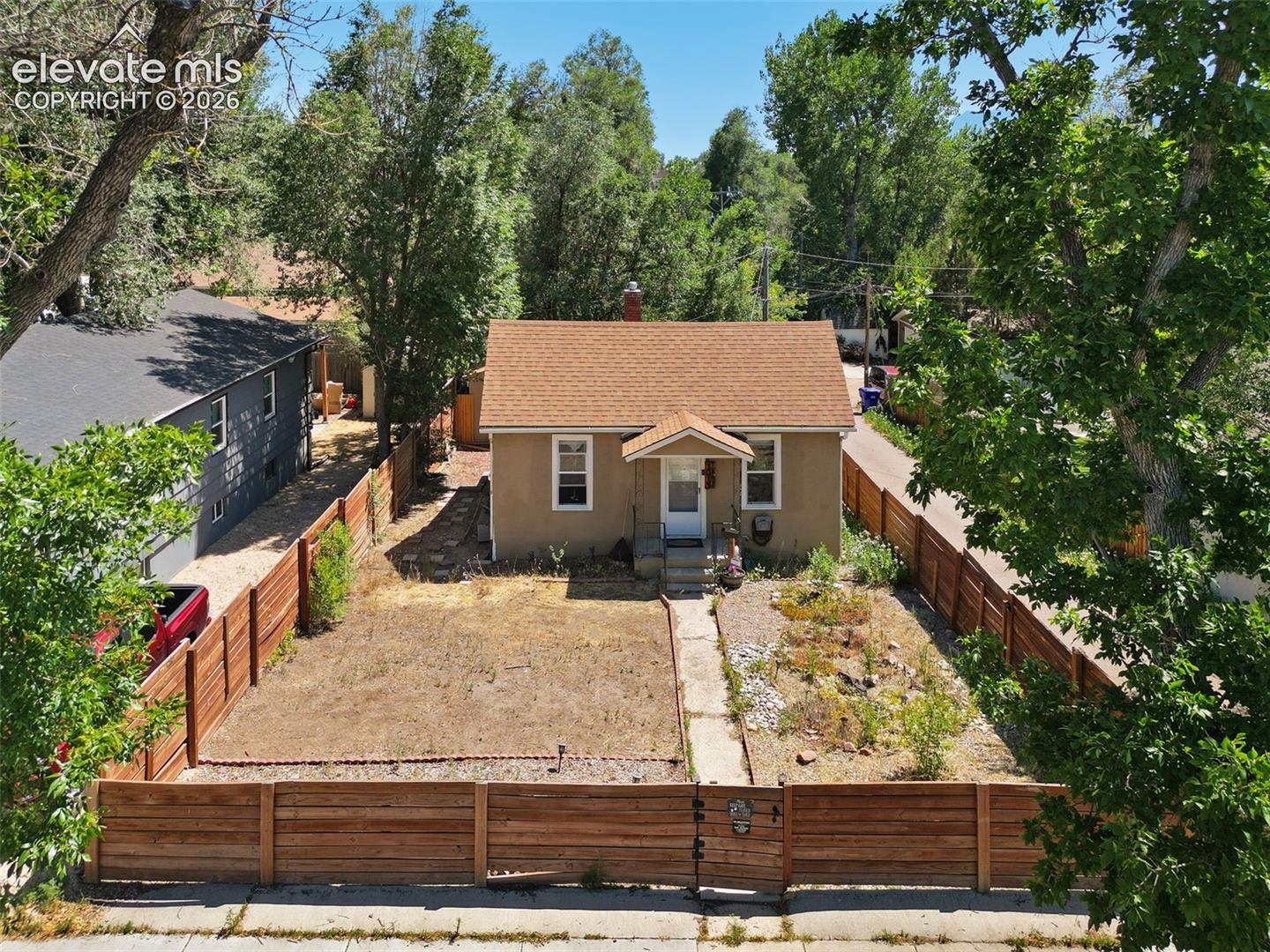 1013 Platte Avenue
