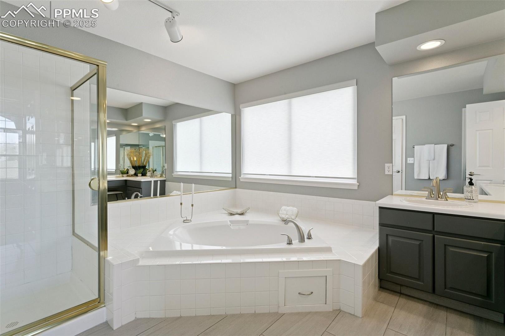 Listing photo 32 for 15510 Jessie Drive