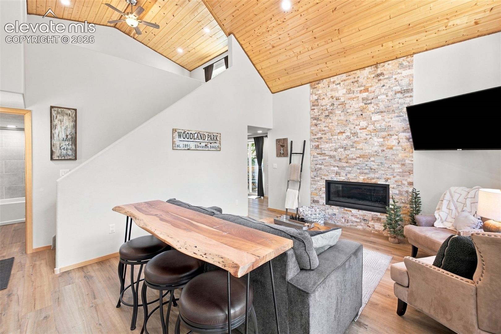 Listing photo 12 for 28 Joseph Road