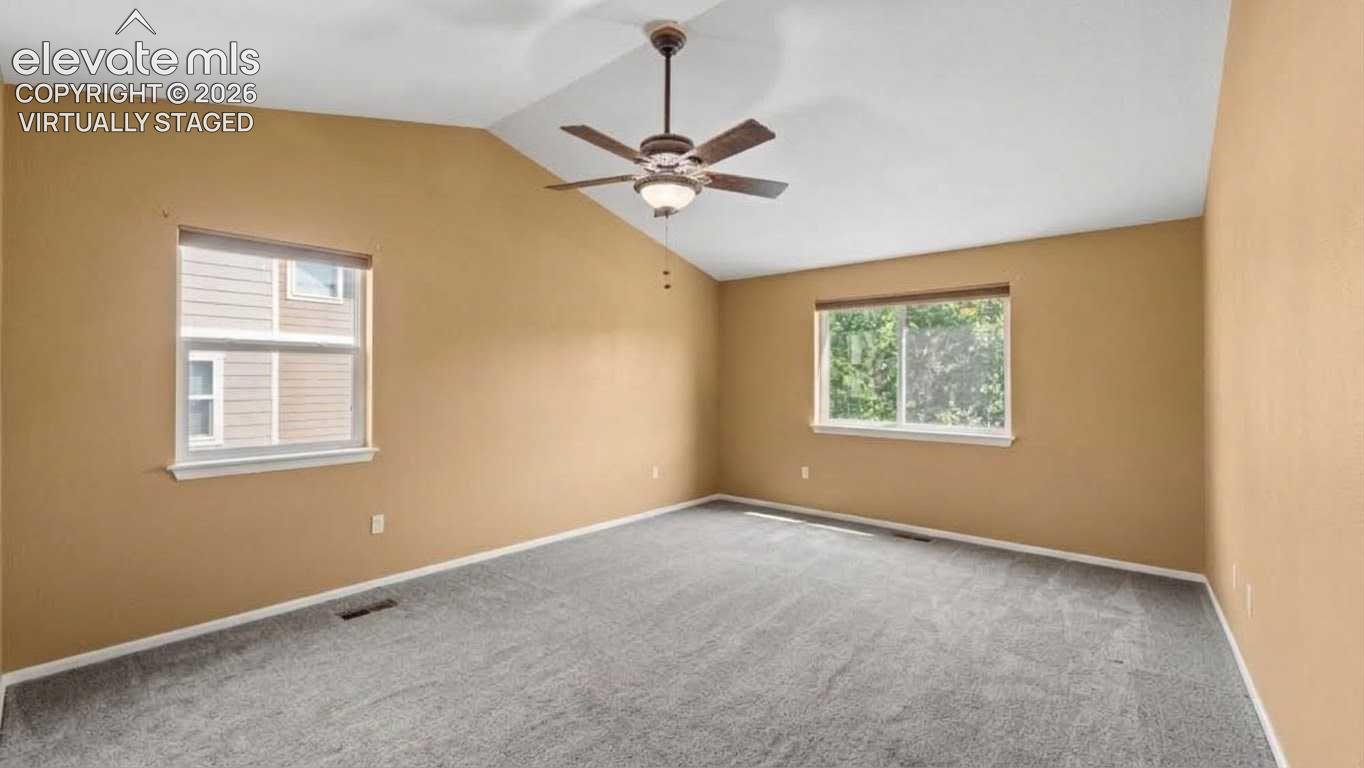 Listing photo 19 for 6544 Cabana Circle
