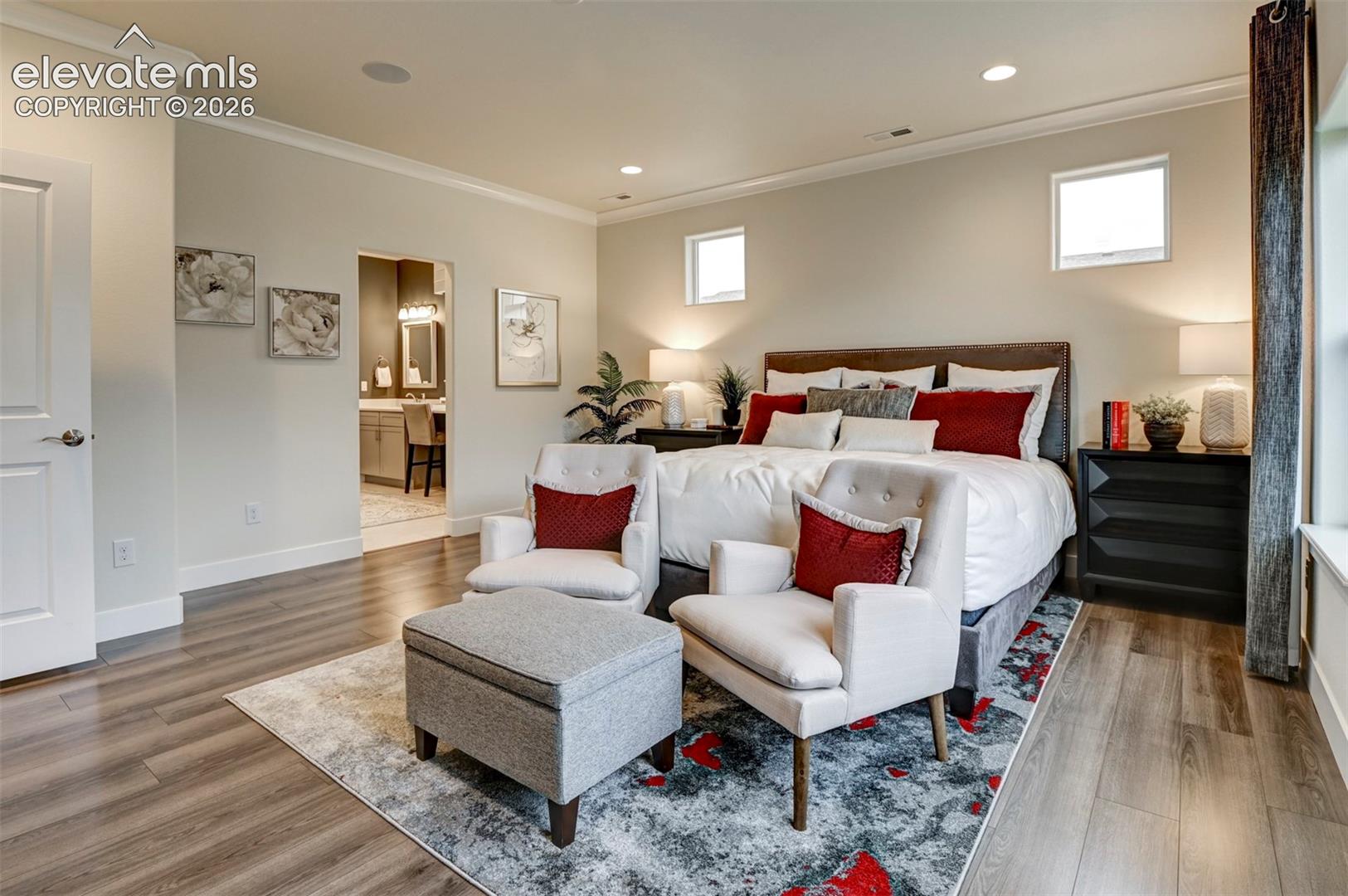 Listing photo 14 for 9685 Warrick Street
