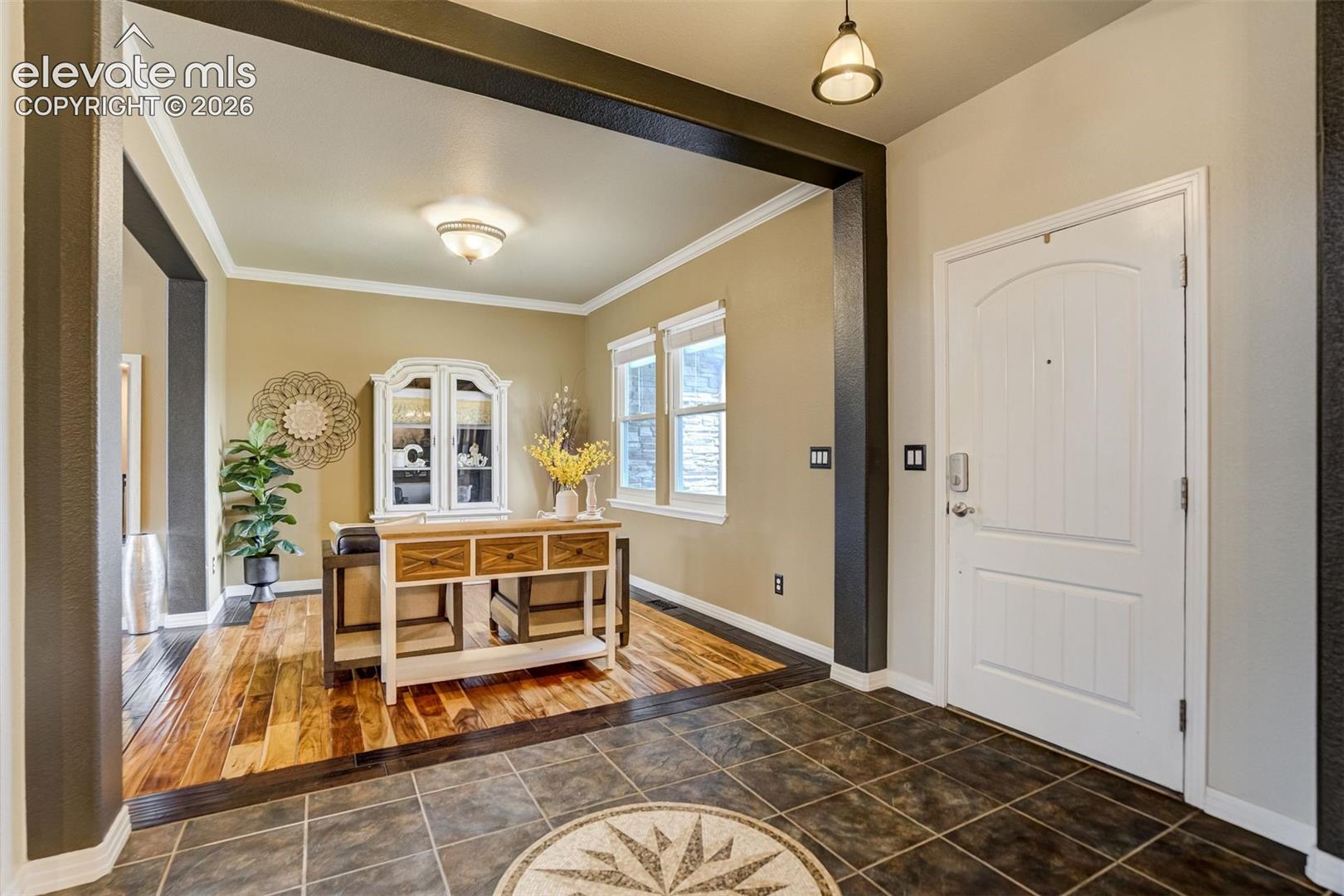 Listing photo 3 for 7555 Antelope Meadows Circle