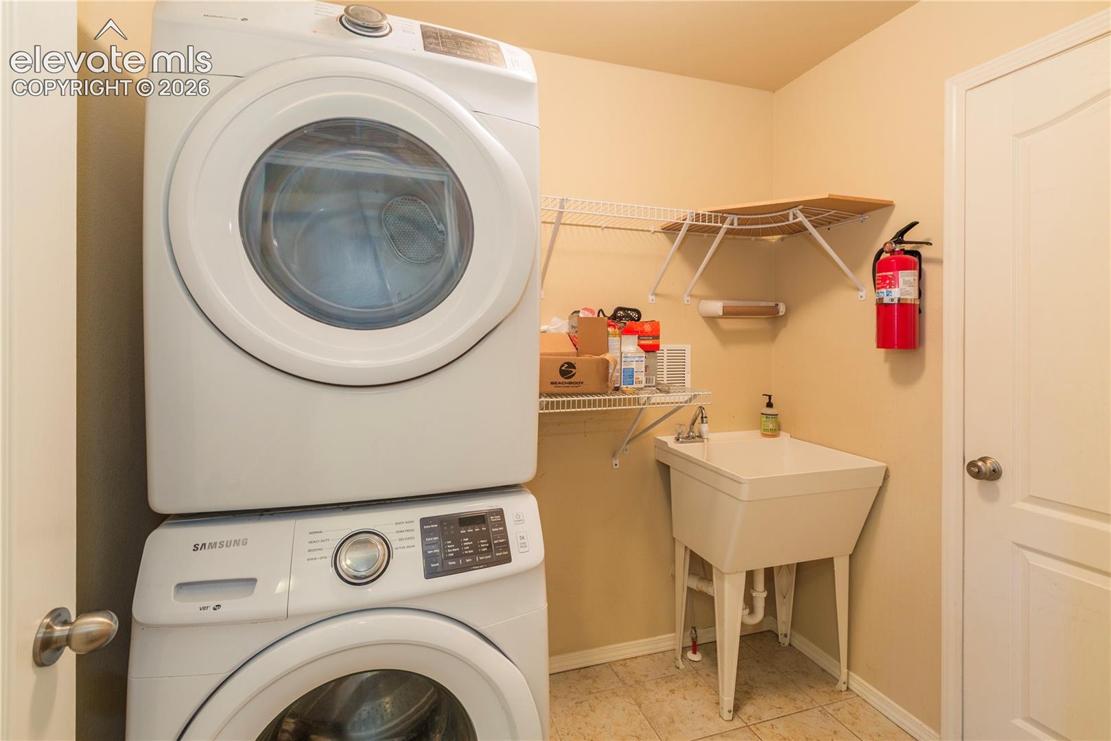 Listing photo 34 for 10614 Mt Emerald Drive