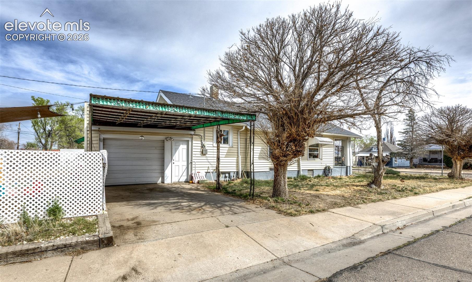 Listing photo 38 for 2035 Pine Street