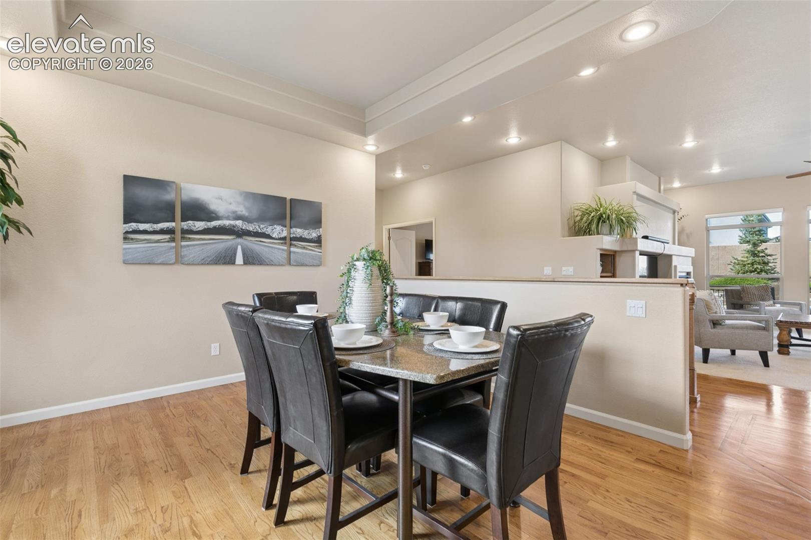 Listing photo 12 for 1420 Symphony Heights