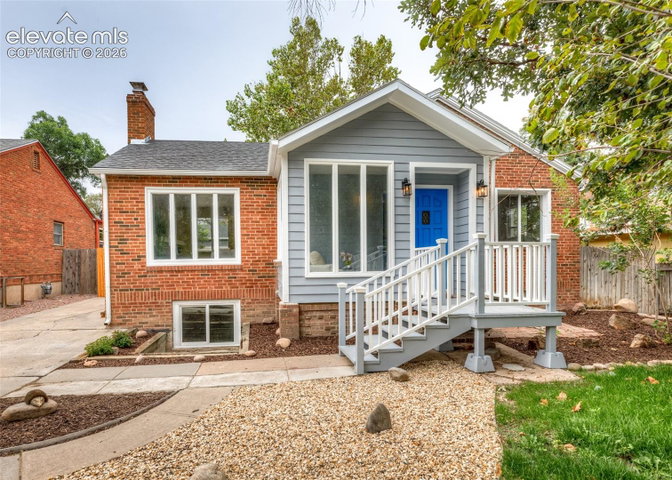 1306 W Abriendo Avenue — listing photo
