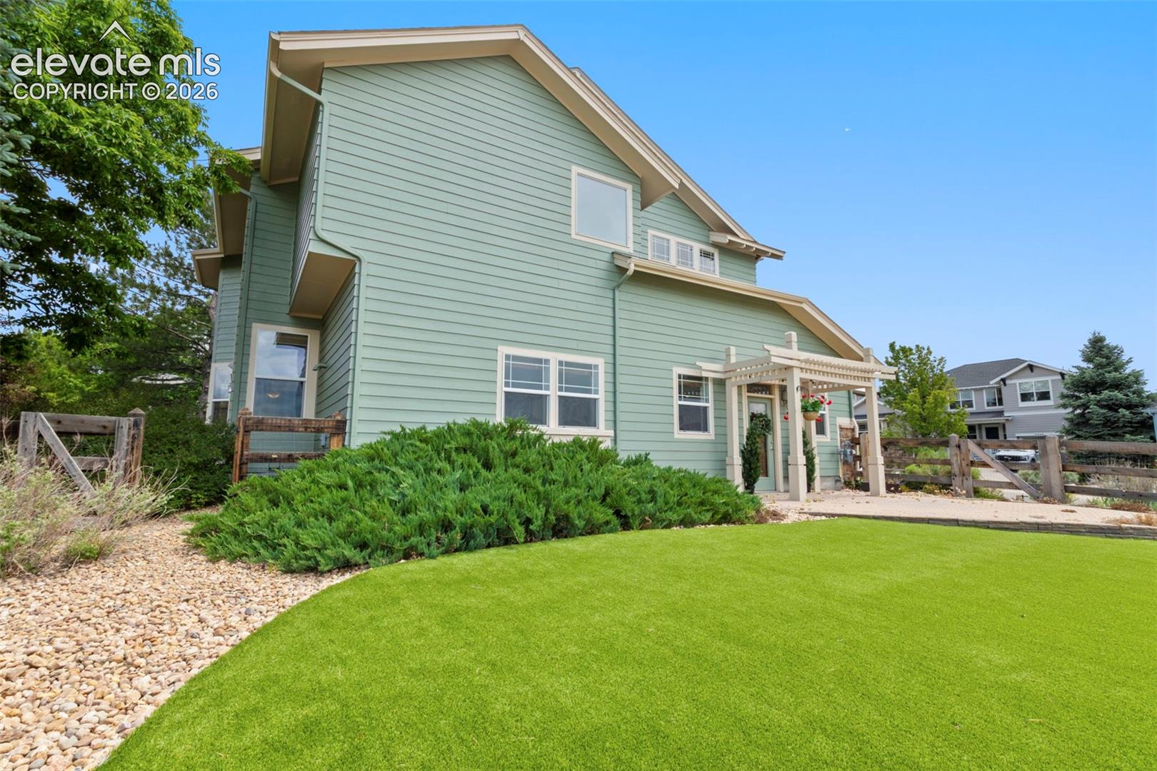 Listing photo 38 for 3465 Fantasy Place