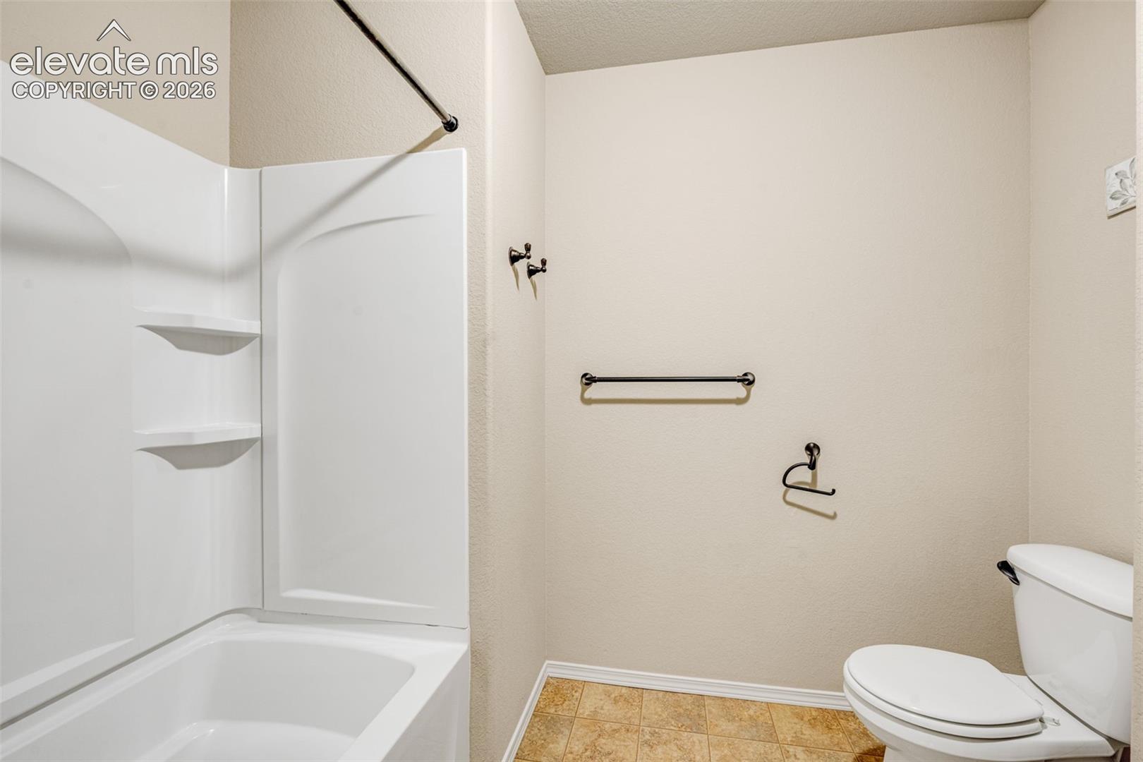 Listing photo 21 for 11263 Foxwell Way
