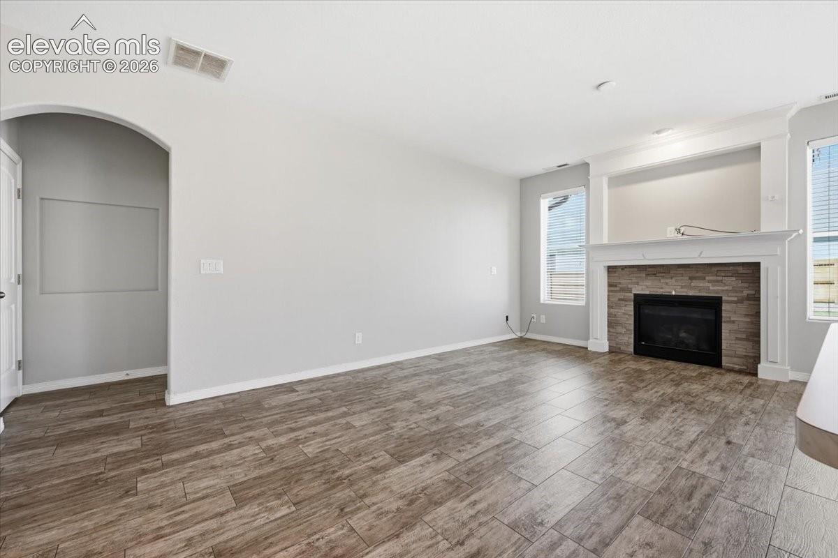 Listing photo 7 for 9084 Pennycress Drive