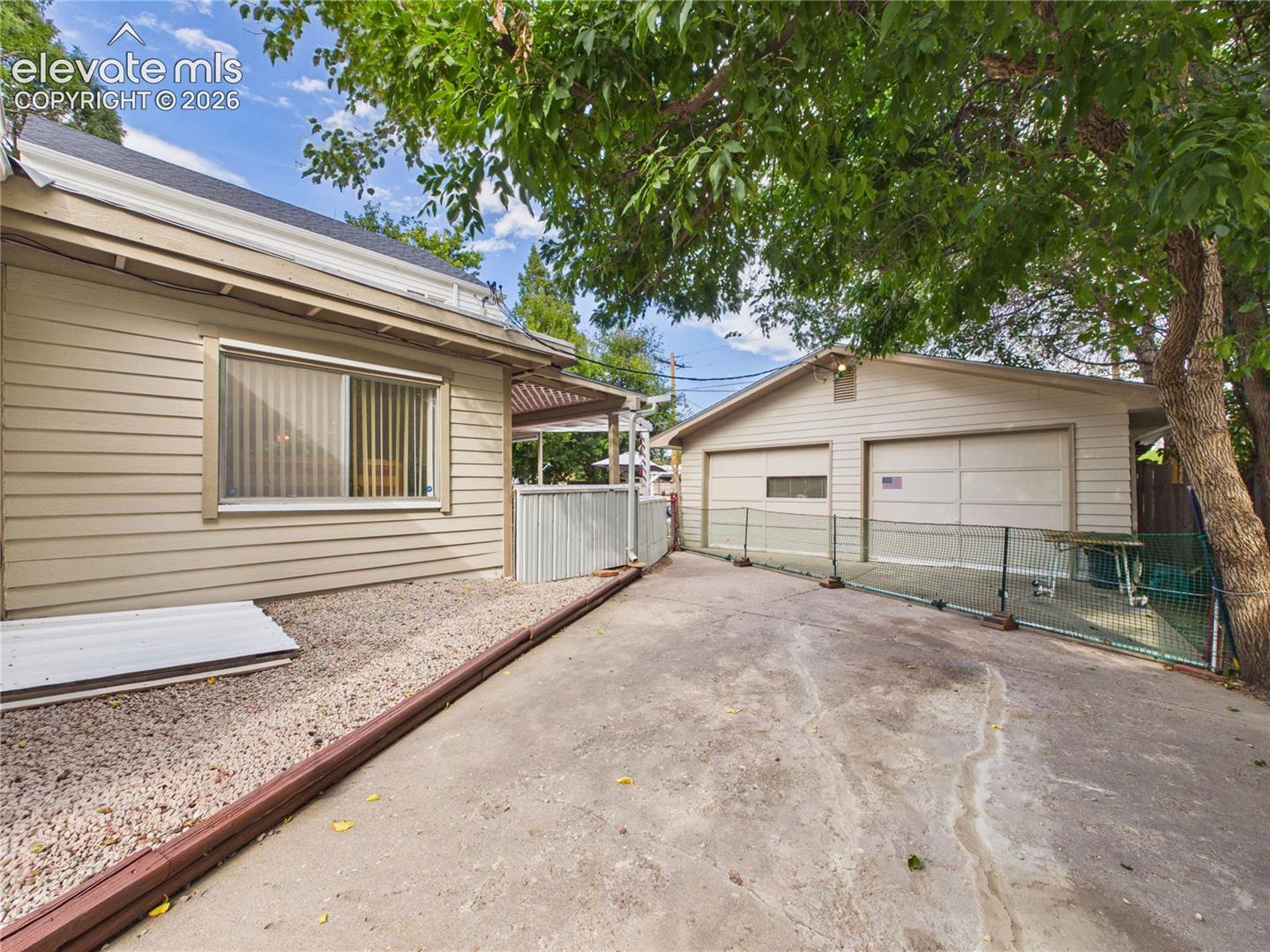 Listing photo 39 for 2910 8th Avenue