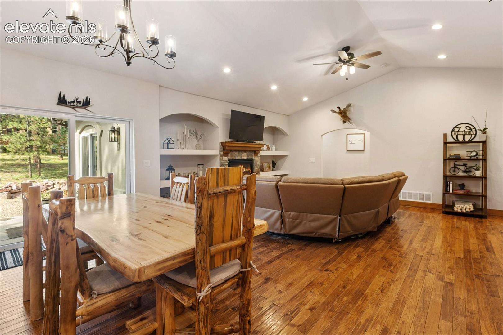 Listing photo 14 for 180 Wildrose Court