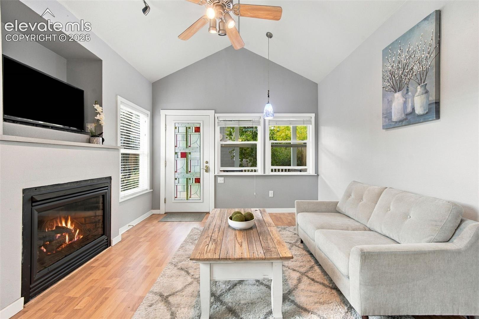Listing photo 22 for 619 N Cedar Street