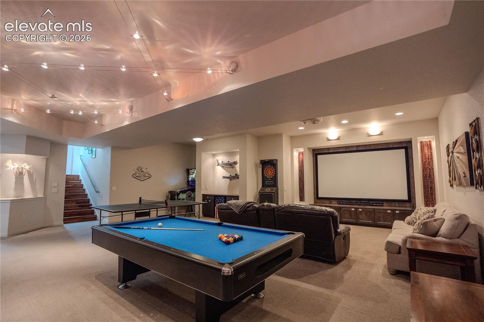 Listing photo 37 for 5638 Venezia Way