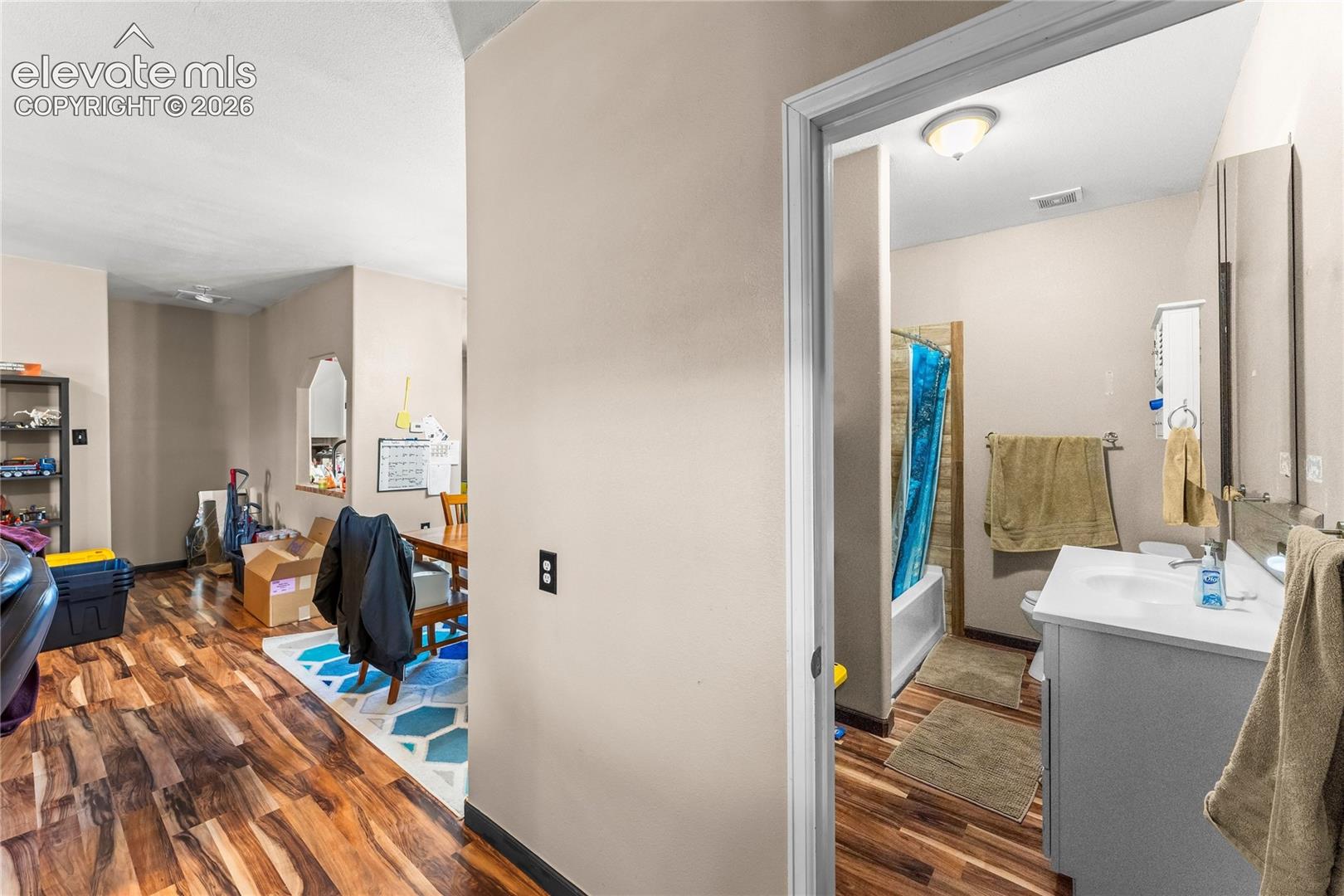 Listing photo 16 for 5733 Pronghorn Road
