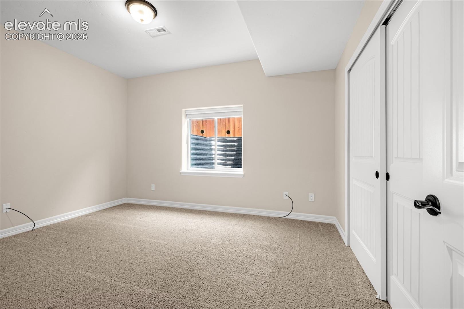 Listing photo 36 for 9813 Fairway Glen Drive