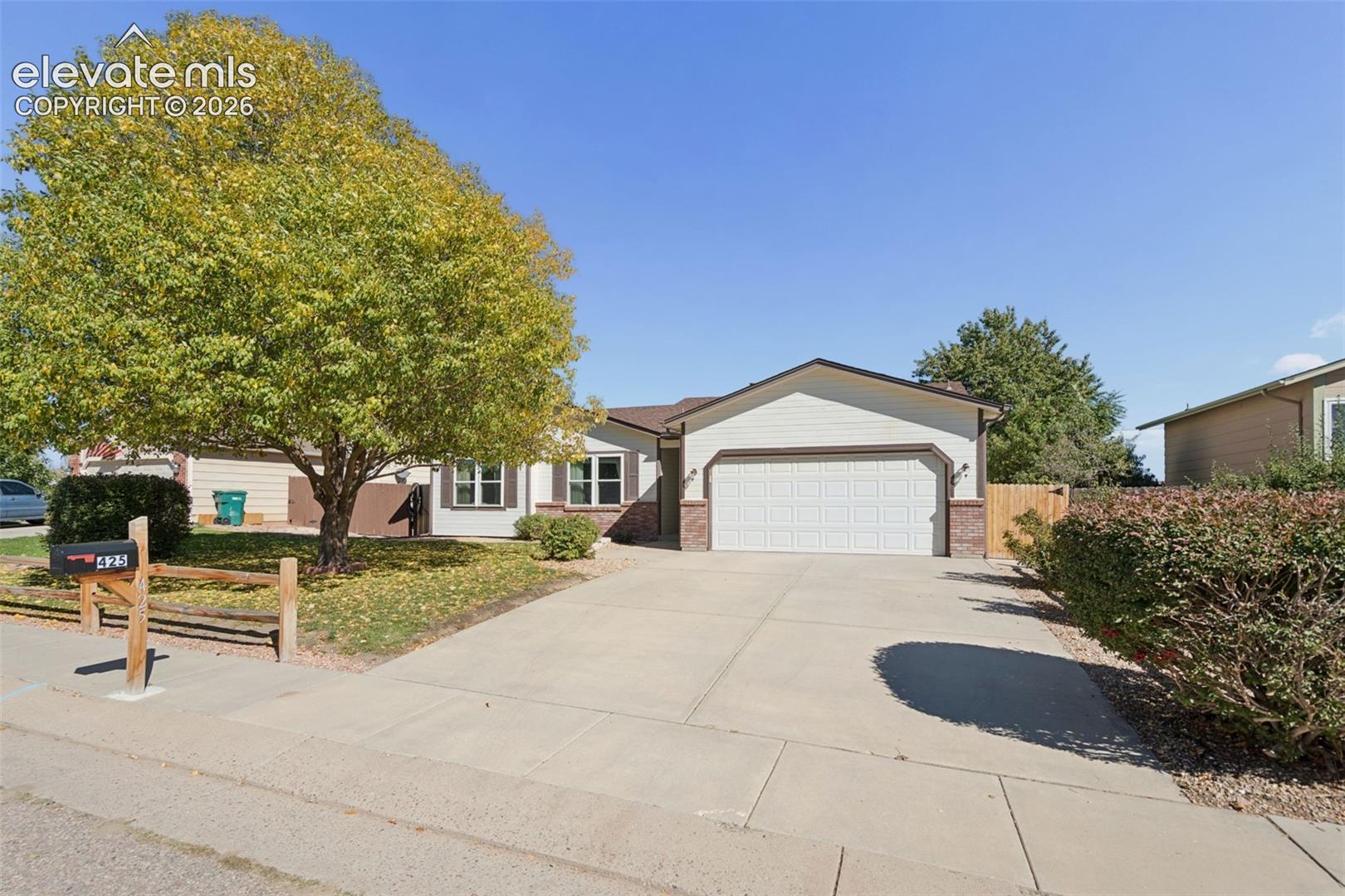 425 Fleming Street — listing photo