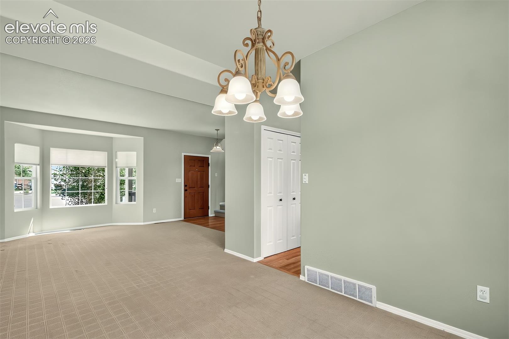 Listing photo 9 for 1136 Lawn Lake Trail