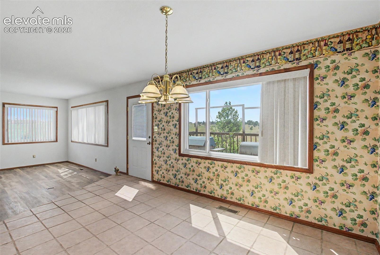 7360 Wilderness Drive, photo 5