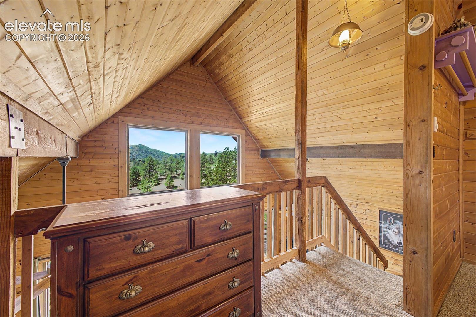 Listing photo 30 for 525 Wilson Way