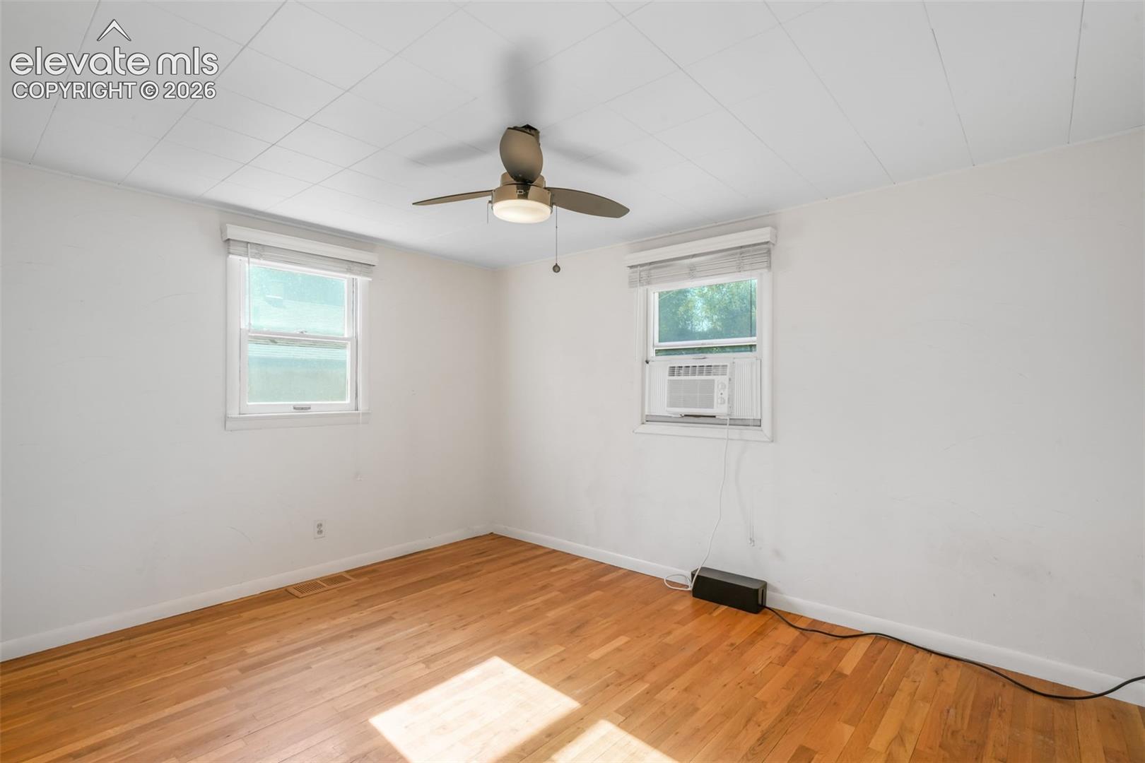Listing photo 25 for 3326 W Kiowa Street