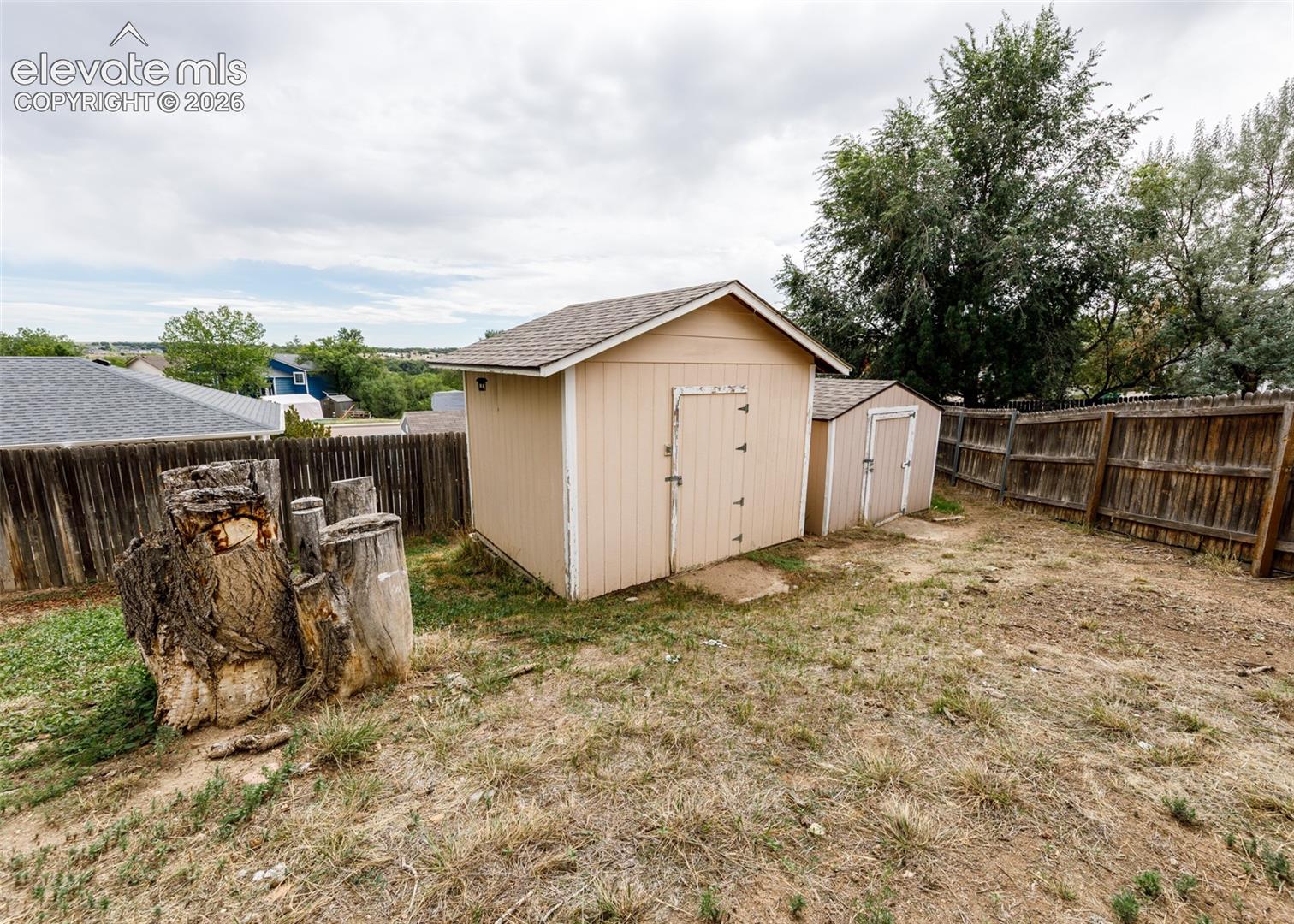 Listing photo 37 for 604 Fountain Mesa Road