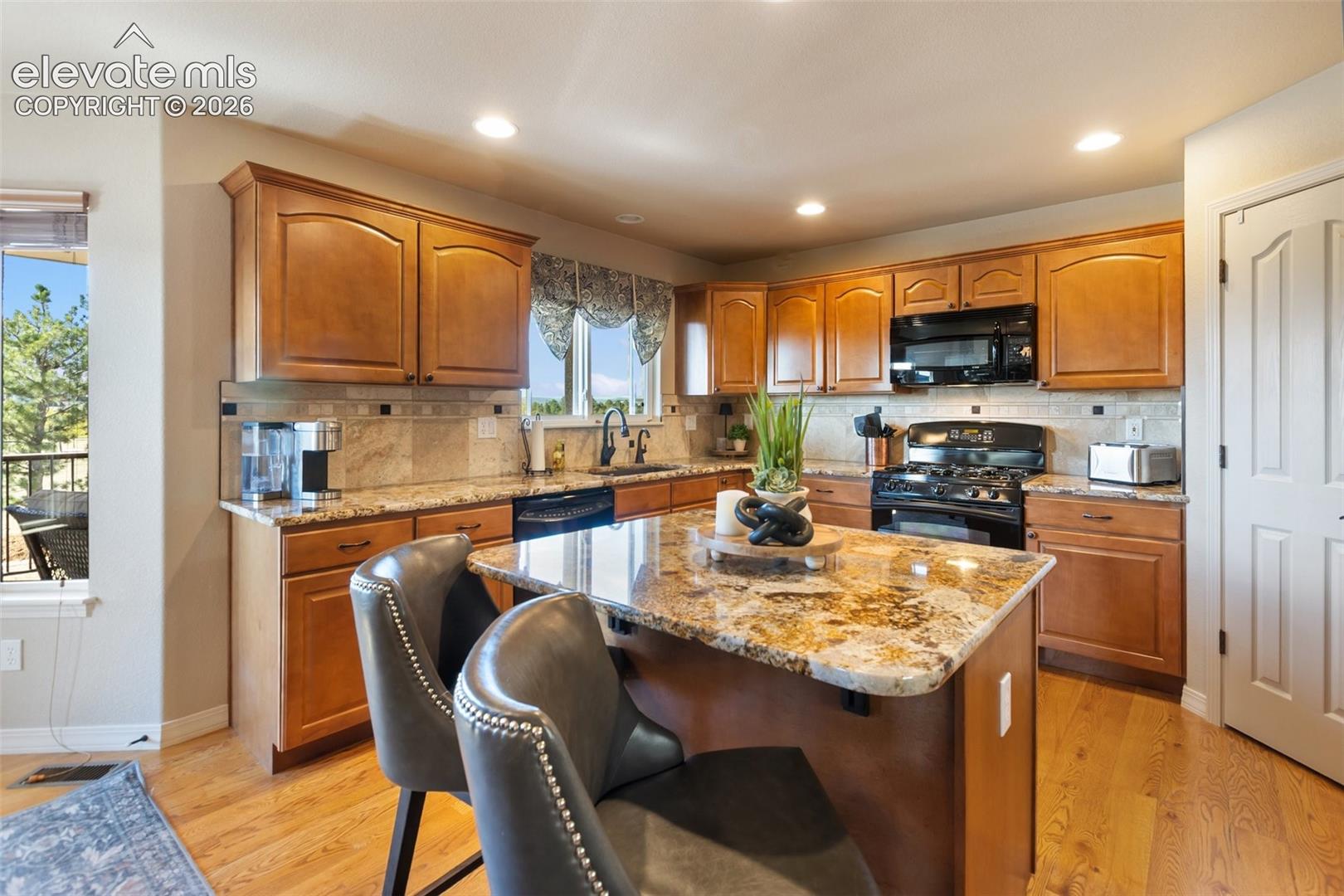 Listing photo 15 for 7295 Killearn Way