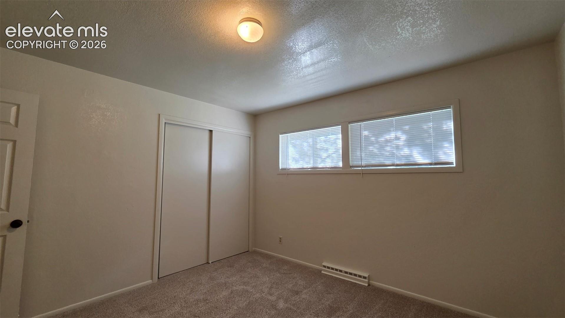 Listing photo 10 for 26 Caledonia Road