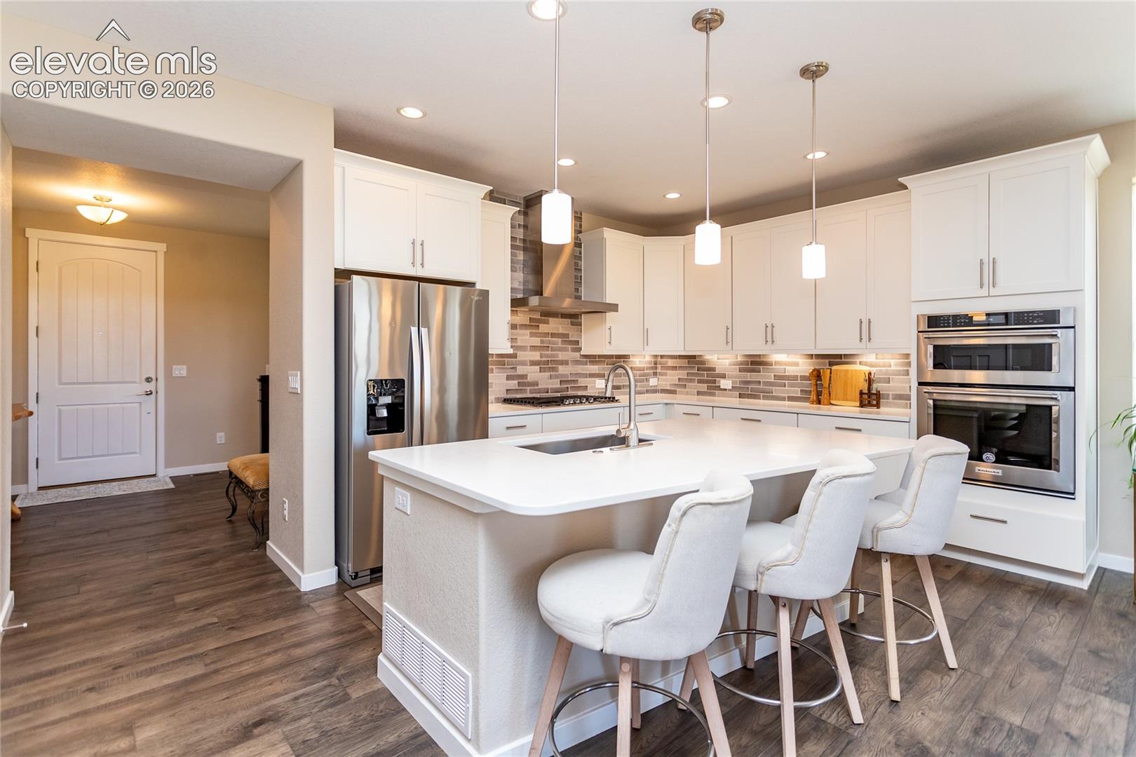 Listing photo 9 for 6340 Harney Drive