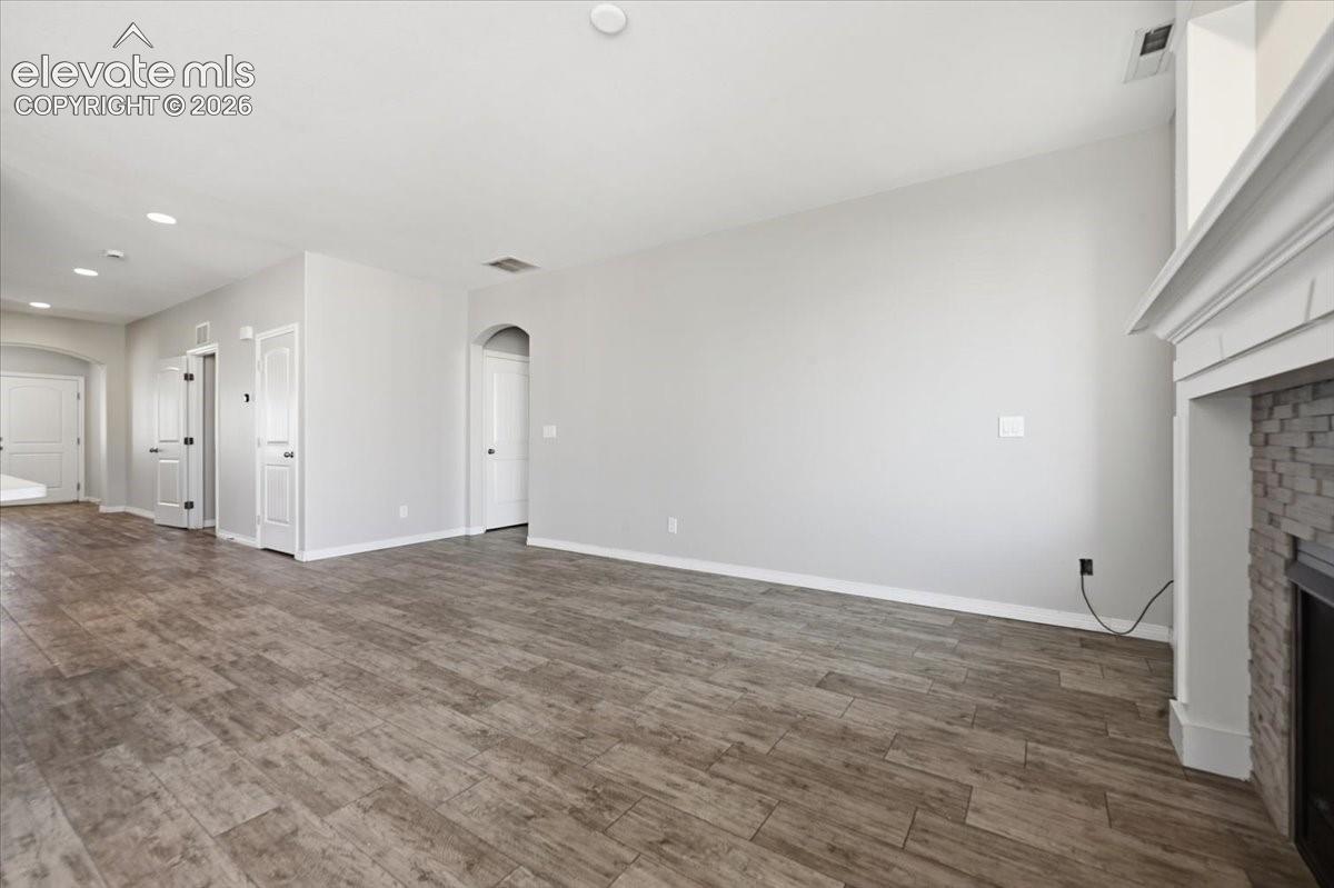 Listing photo 11 for 9084 Pennycress Drive