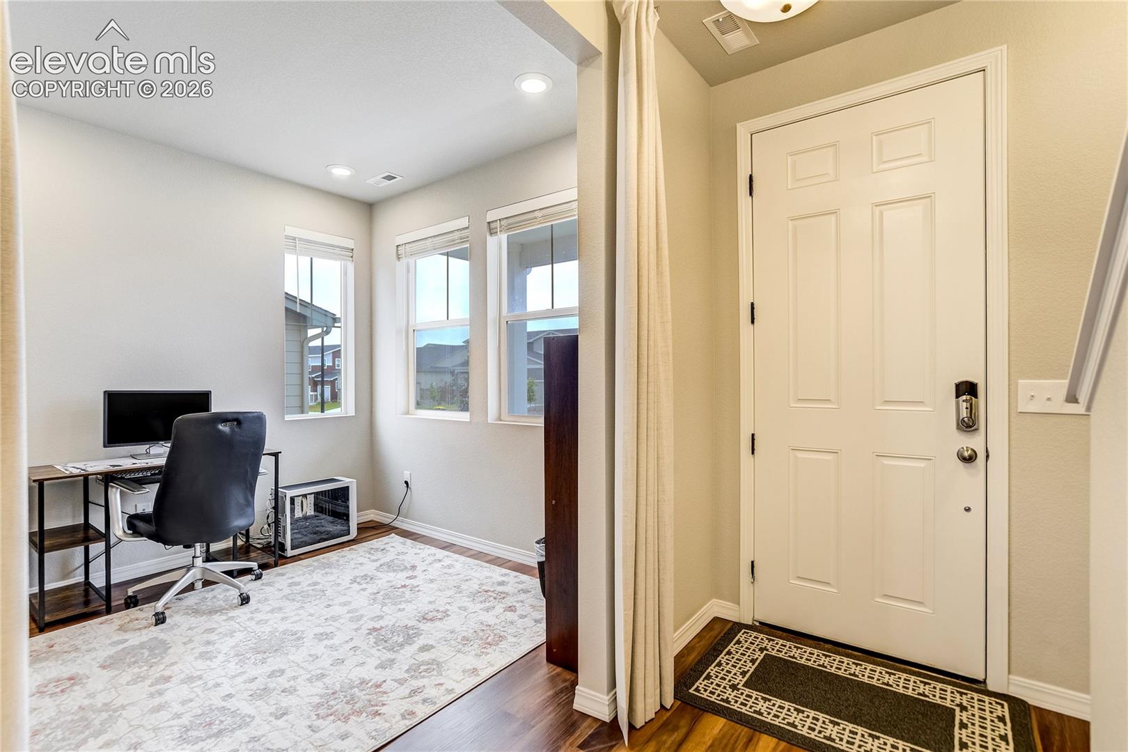 Listing photo 7 for 10871 Rolling Peaks Drive