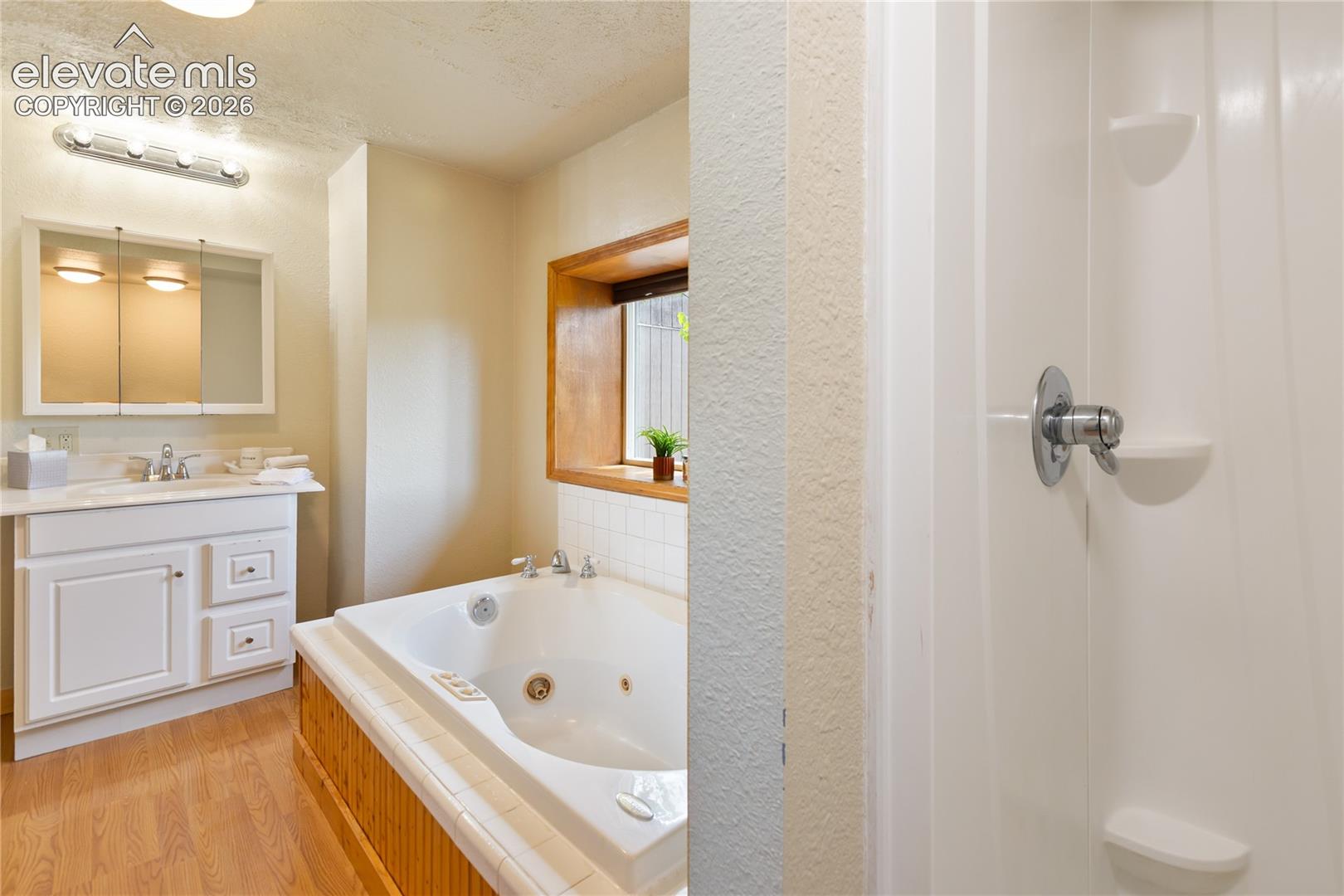 1021 Markus Road, photo 23