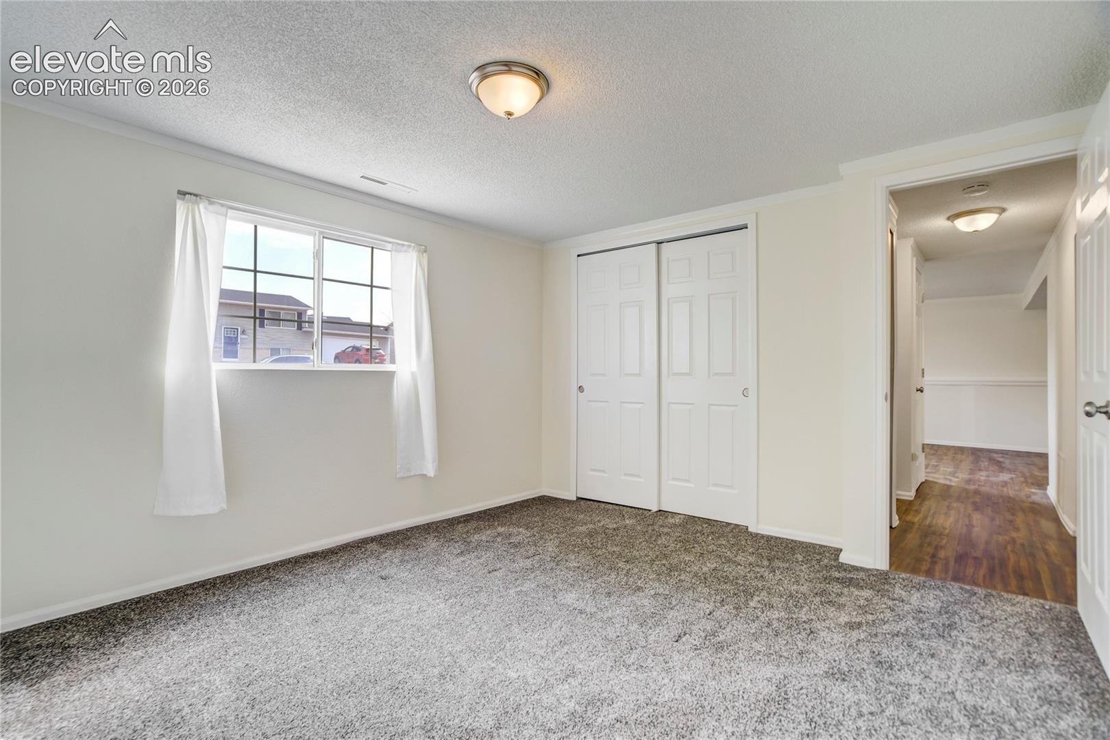 4340 Drummond Street, photo 32