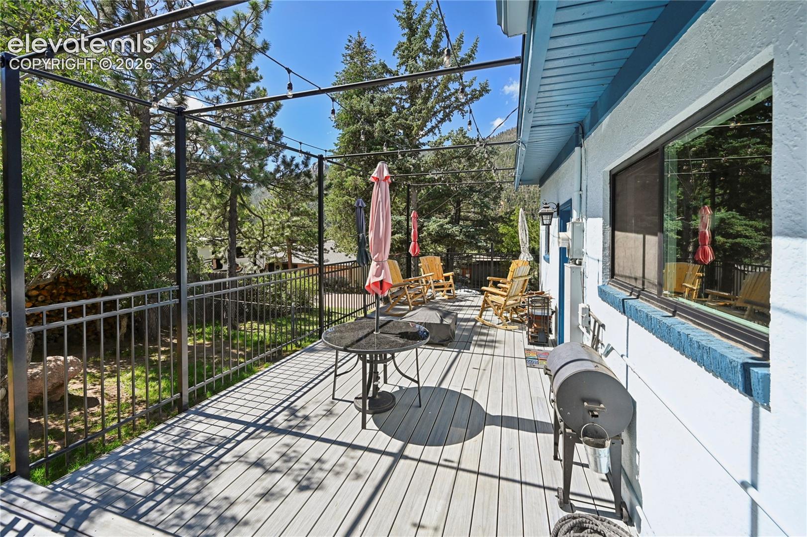 Listing photo 40 for 4455 Heizer Street