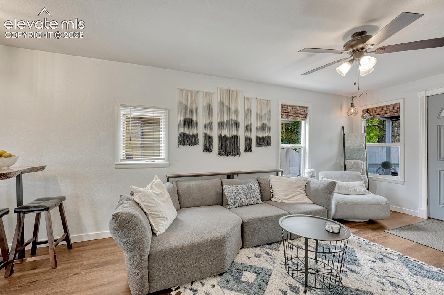 705 Corona Street, photo 7