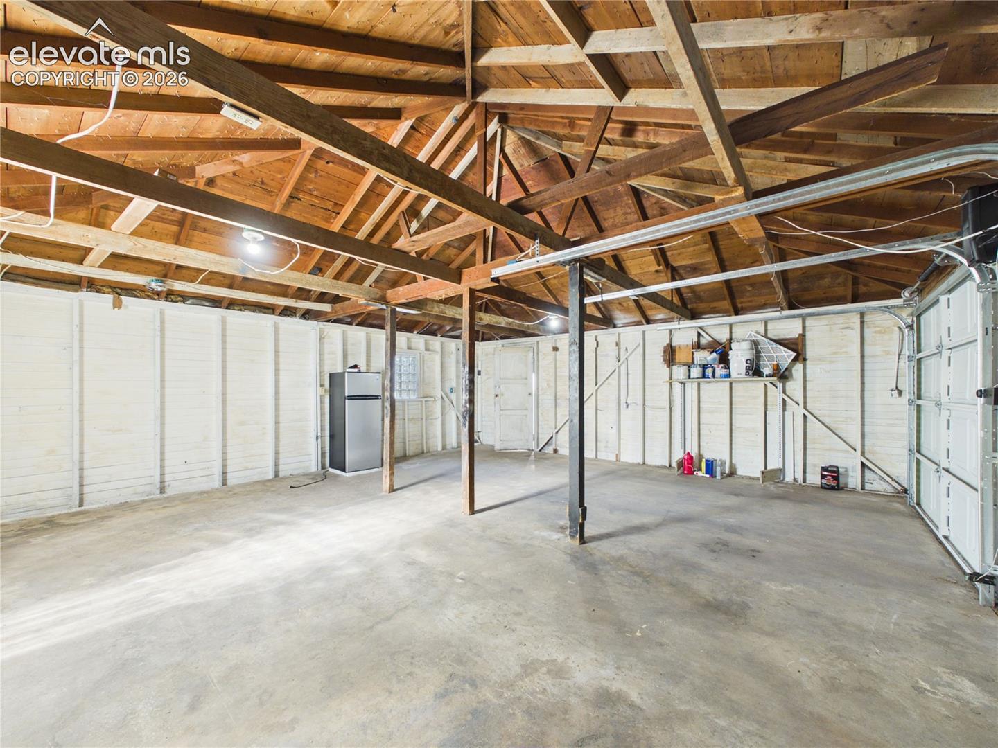 Listing photo 35 for 1530 N Norwood Avenue