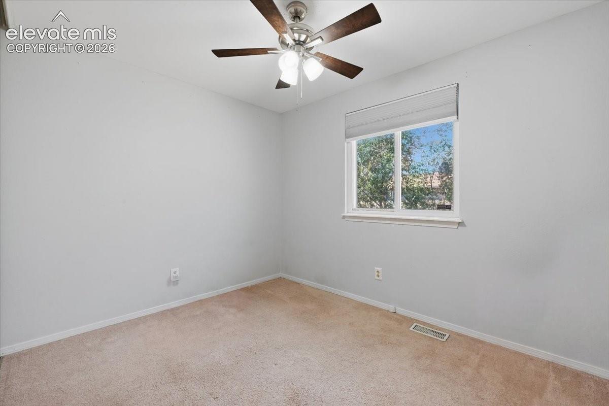 Listing photo 17 for 4254 Halstead Circle