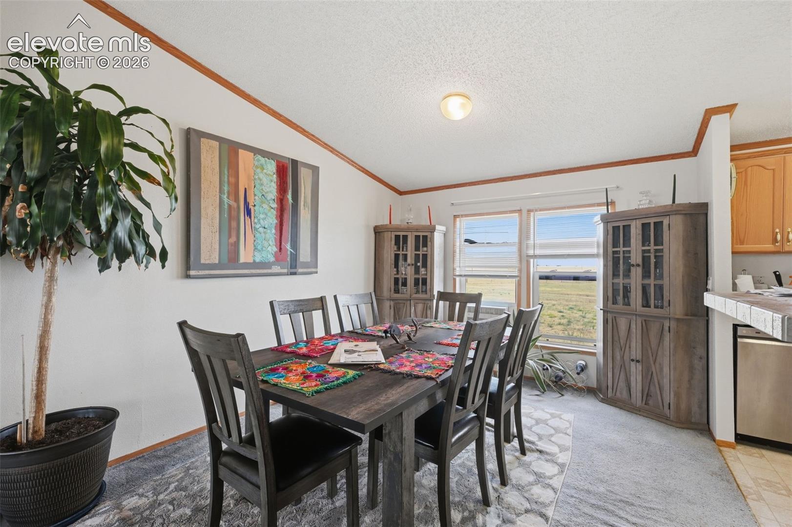 Listing photo 8 for 1005 Engleby Drive