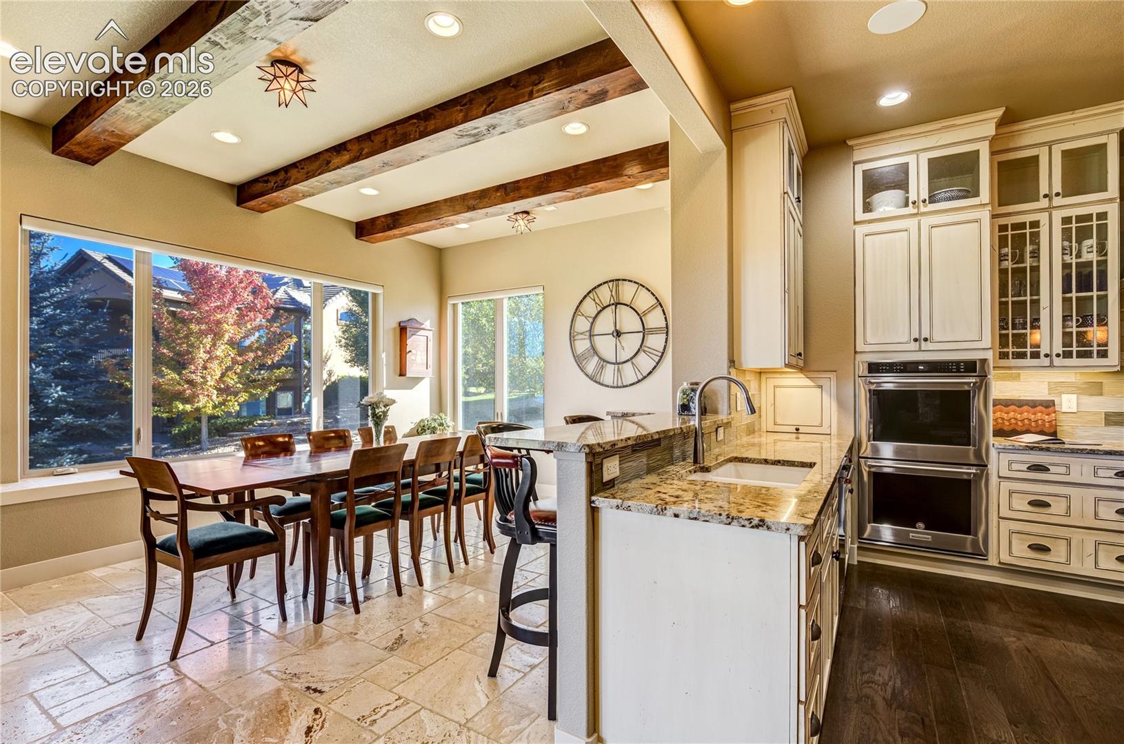 Listing photo 8 for 12427 Creekhurst Drive