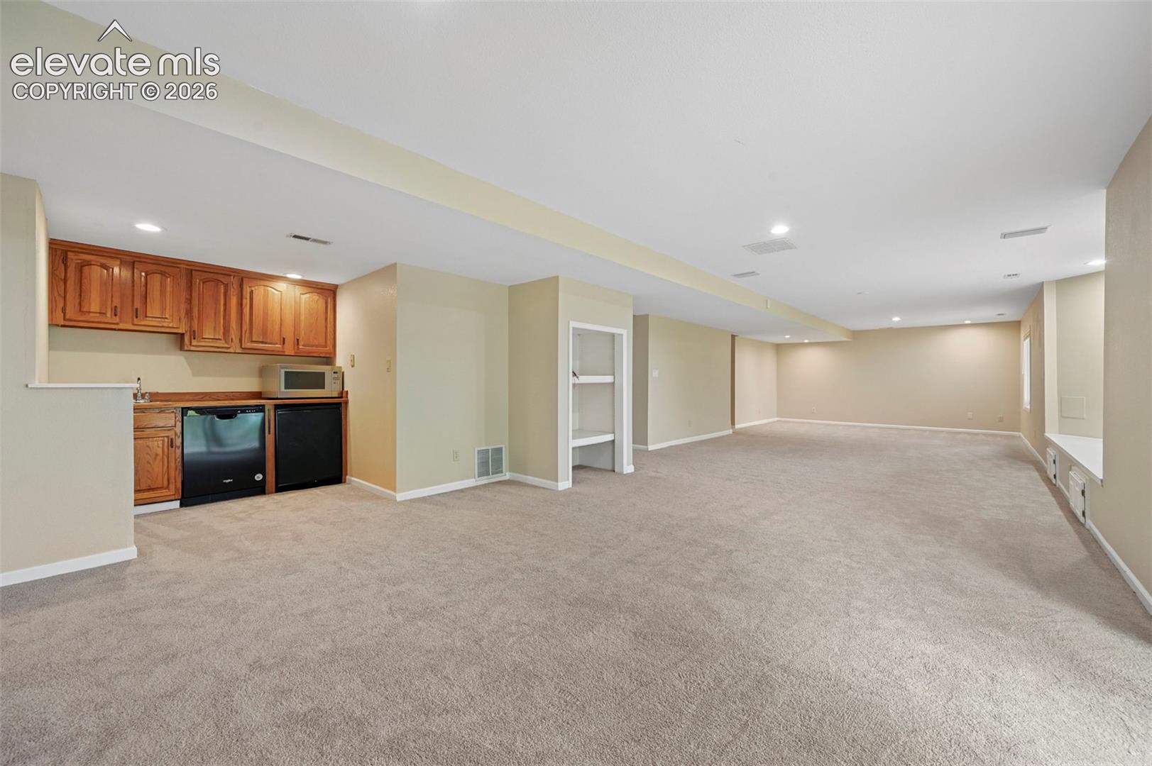 Listing photo 39 for 5365 Broadmoor Bluffs Drive