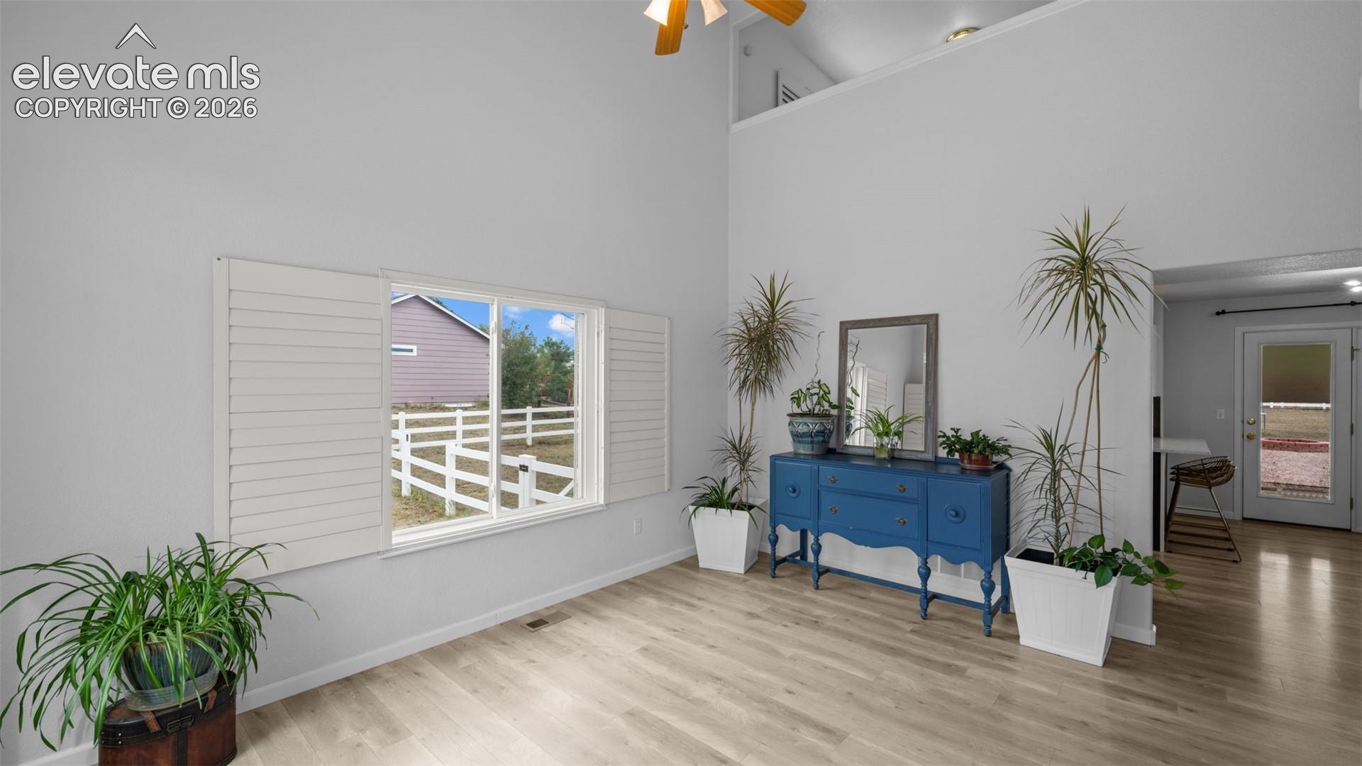 Listing photo 6 for 11854 Turney Road