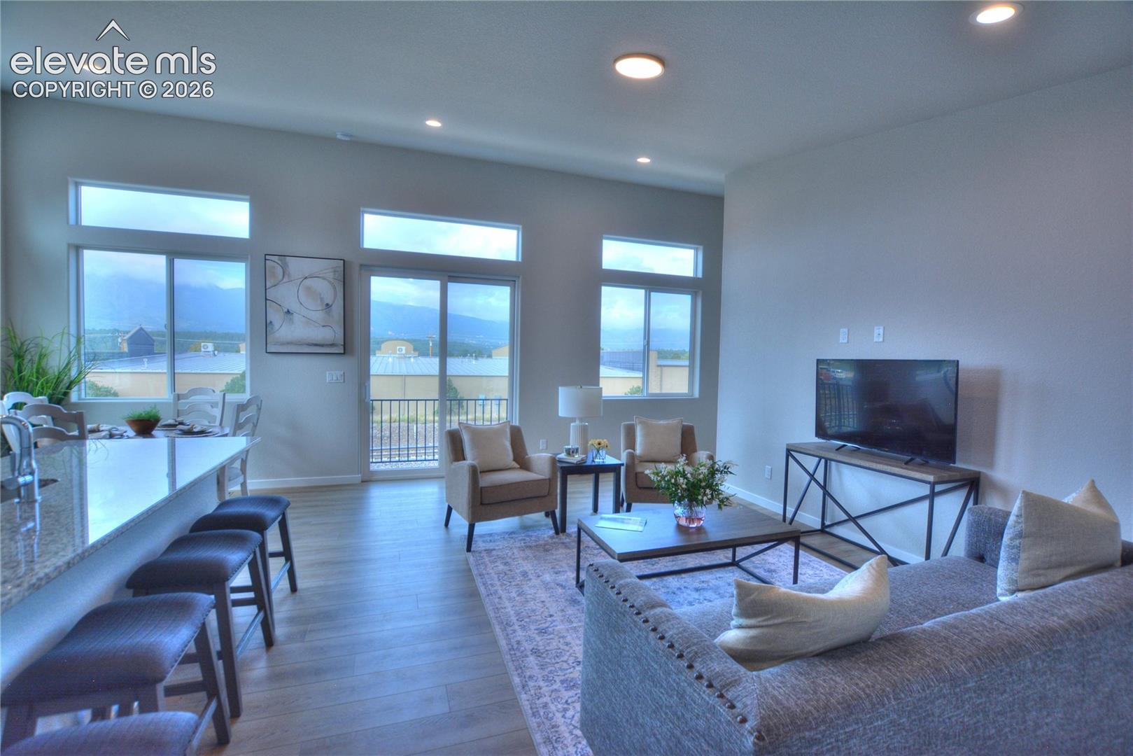 Listing photo 16 for 241 Front Street 101