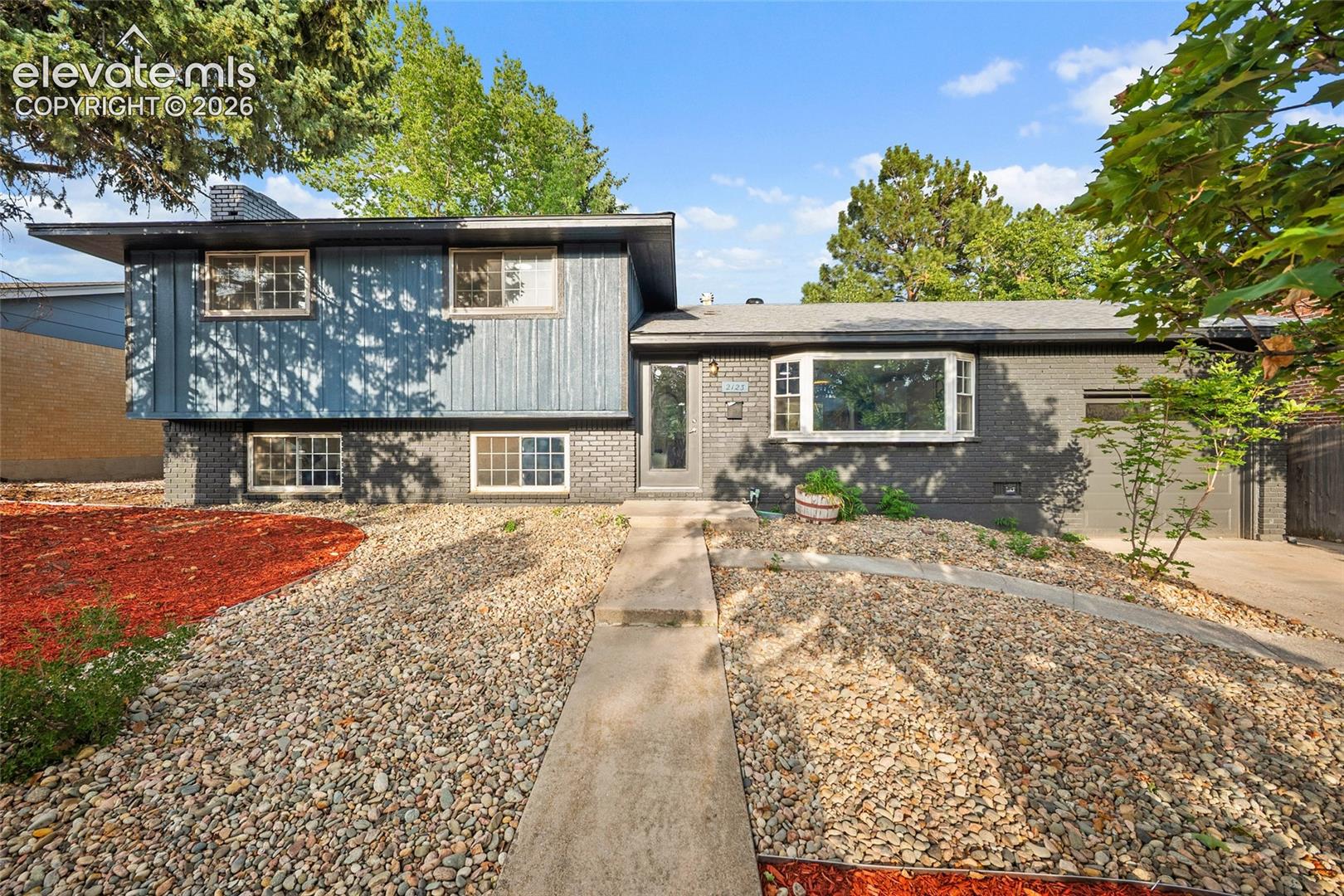 2123 Warwick Lane, photo 38