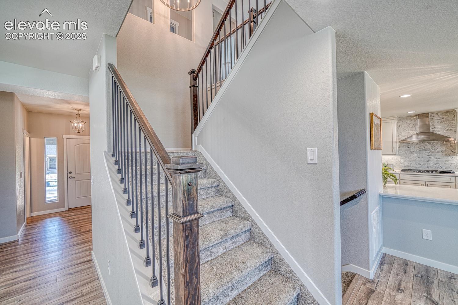 Listing photo 26 for 15691 Lake Mist Drive