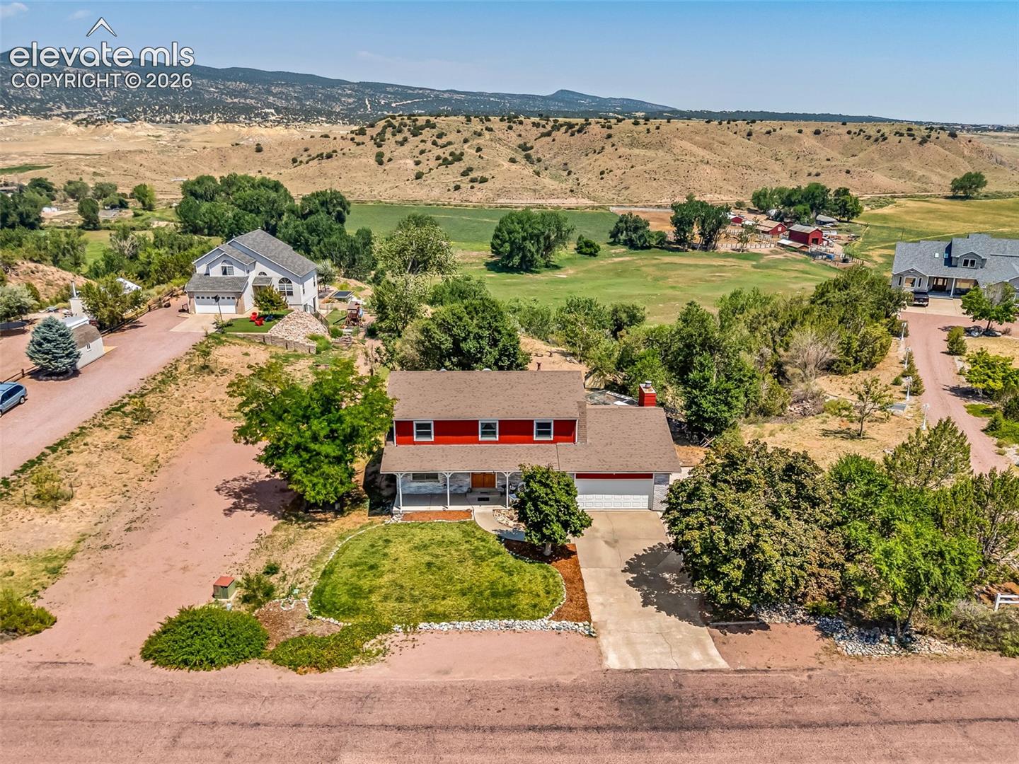 Listing photo 36 for 1004 Ridgeview Place